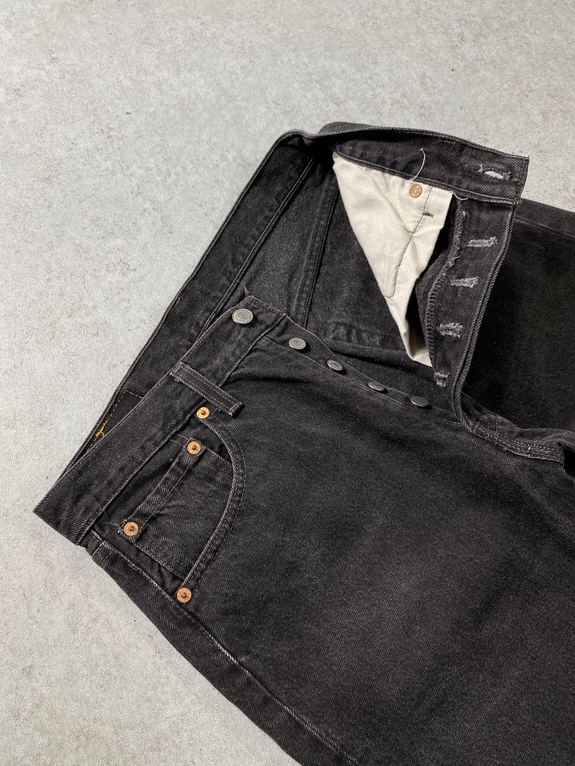 [30] 90s USA 리바이스 501 레귤러핏 흑청 데님팬츠 상품이미지8