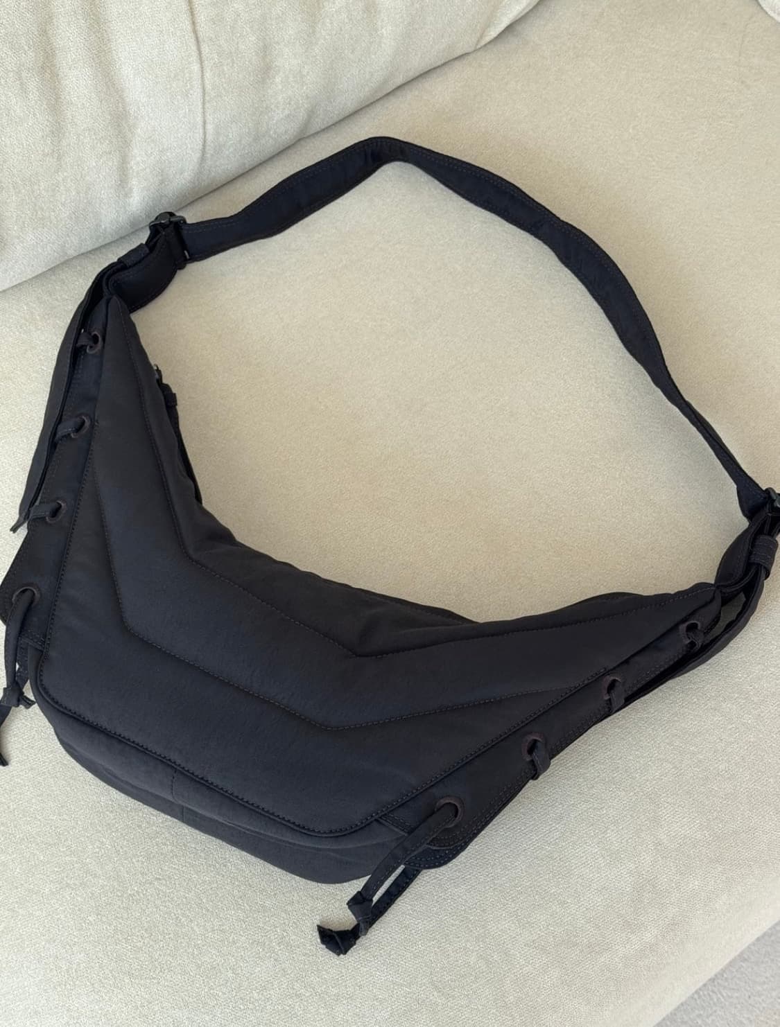 르메르 소프트게임백 스몰 다크초코 상품이미지4