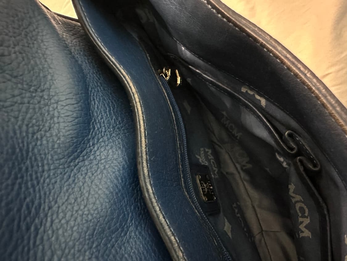 MCM 빈티지 블루 숄더백 / 감성템 / 희귀컬러 상품이미지4