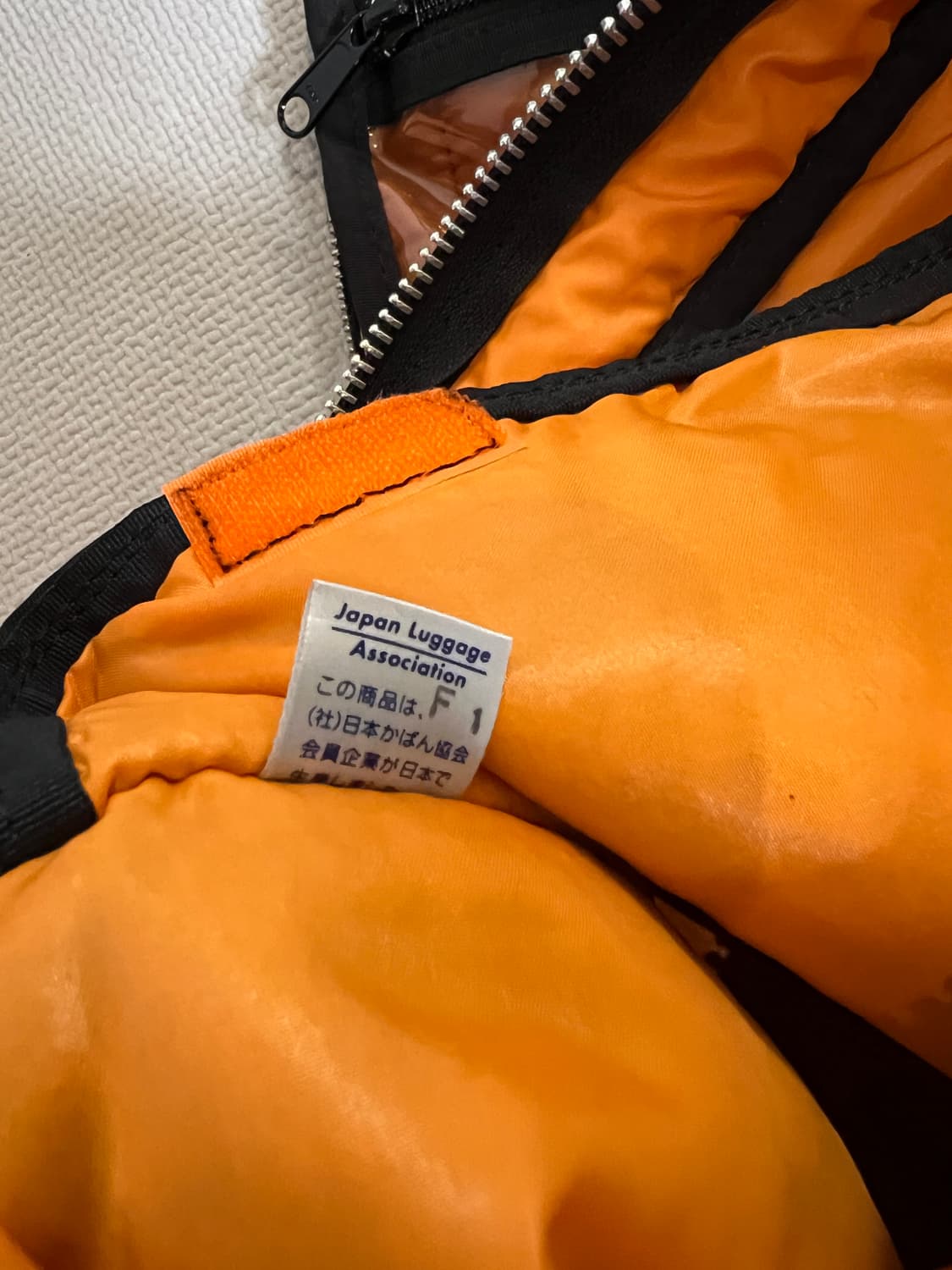 무료배송 - 요시다 포터 숄더백 탱커(블랙) XL 상품이미지5