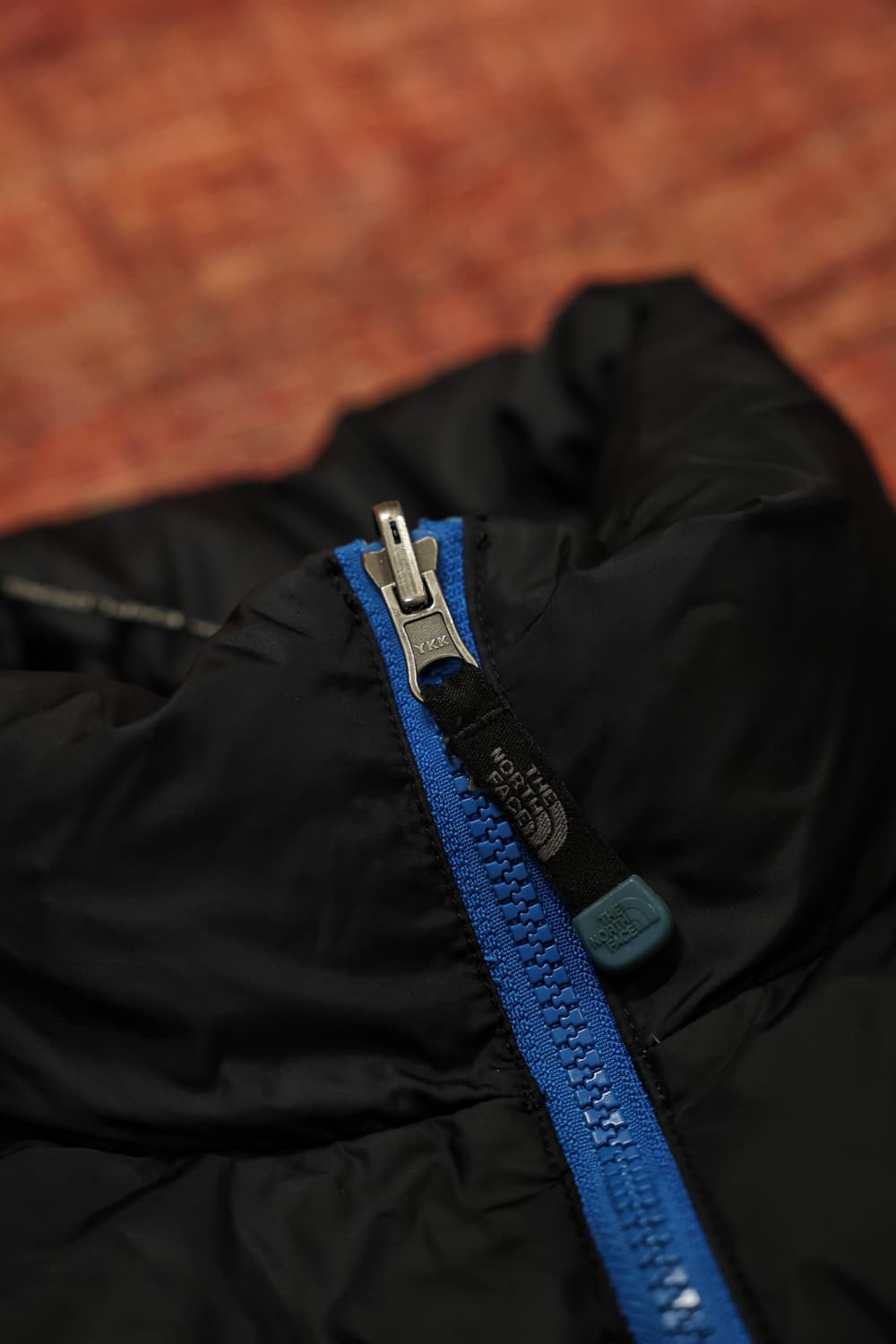 노스페이스 구형 눕시 패딩 판매 상품이미지3