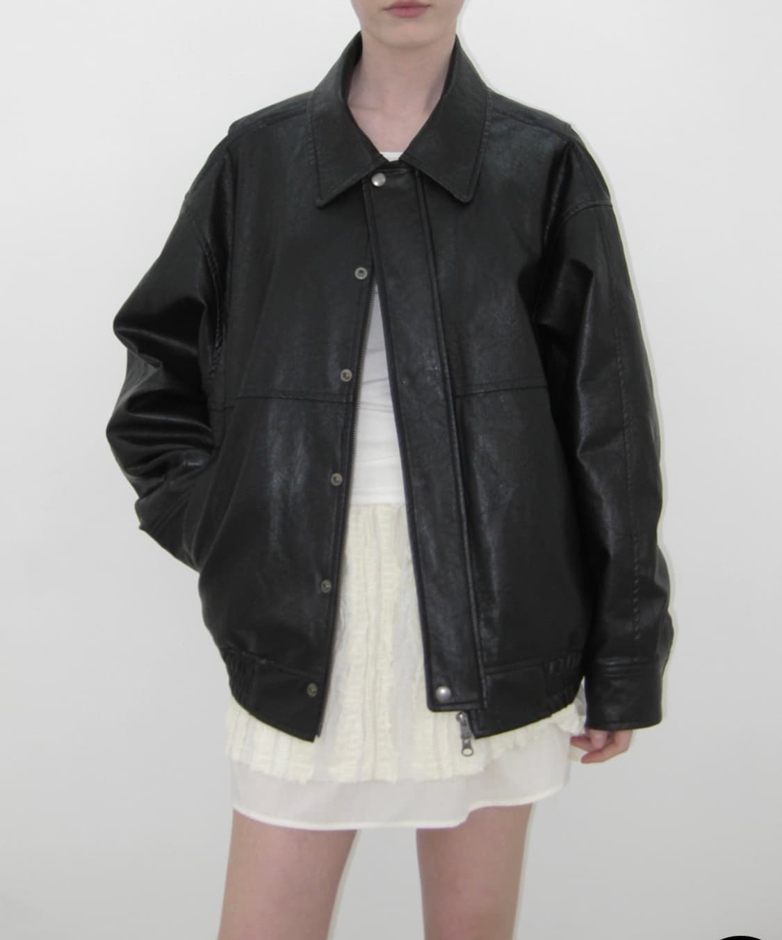 카셀 오버사이즈레더패디드 점퍼 블랙 상품이미지3