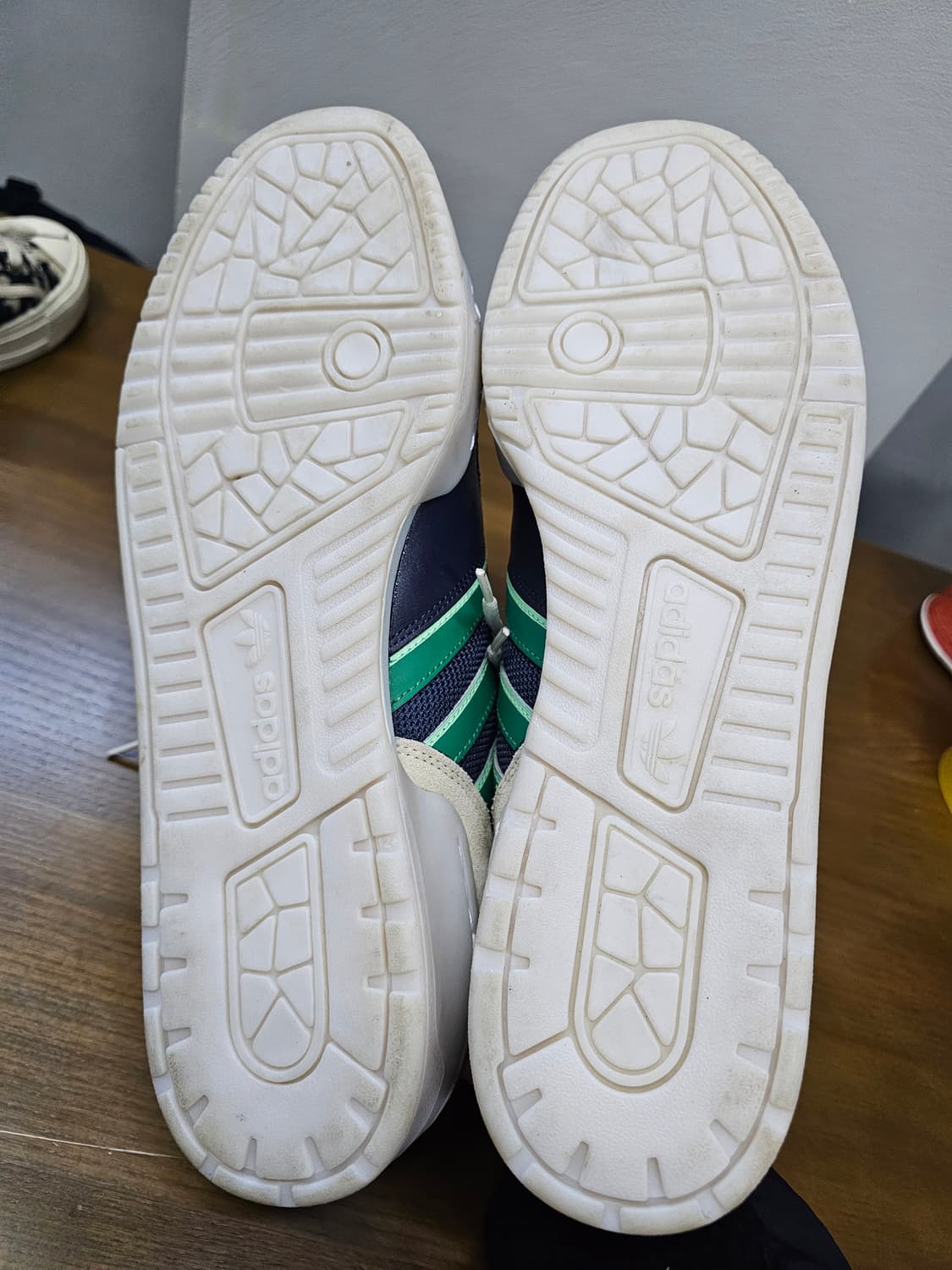 아디다스 라이벌리 로우 '섀도우 네이비 그린 상품이미지8