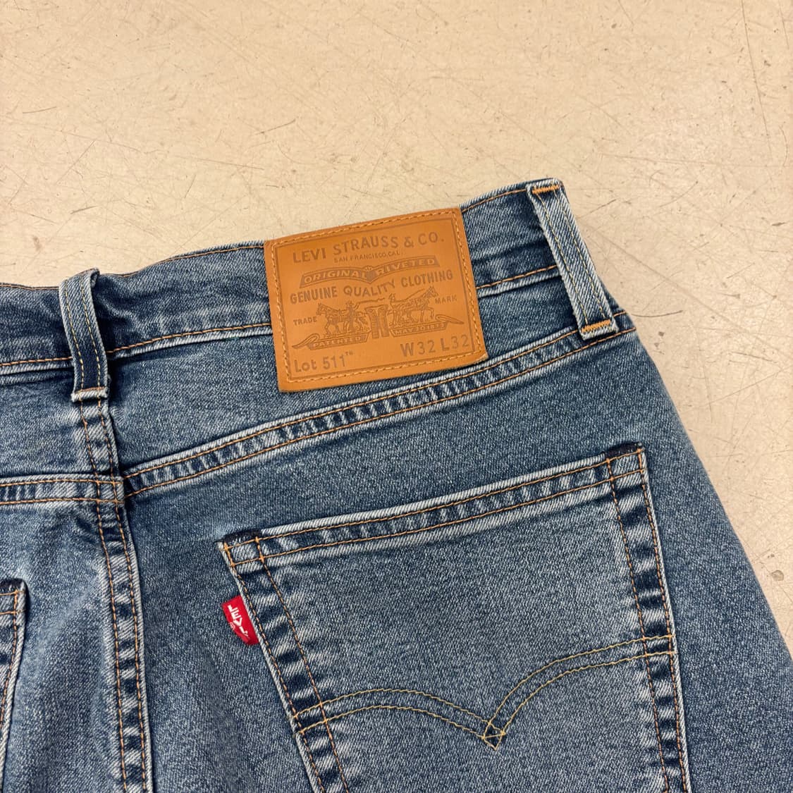 리바이스 511 프리미엄 워싱 데님 팬츠 상품이미지2