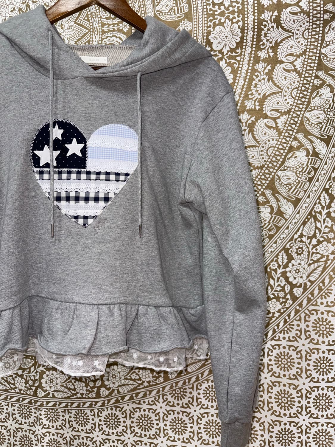 일리고 여성 하트패치 레이스 후드티  상품이미지4