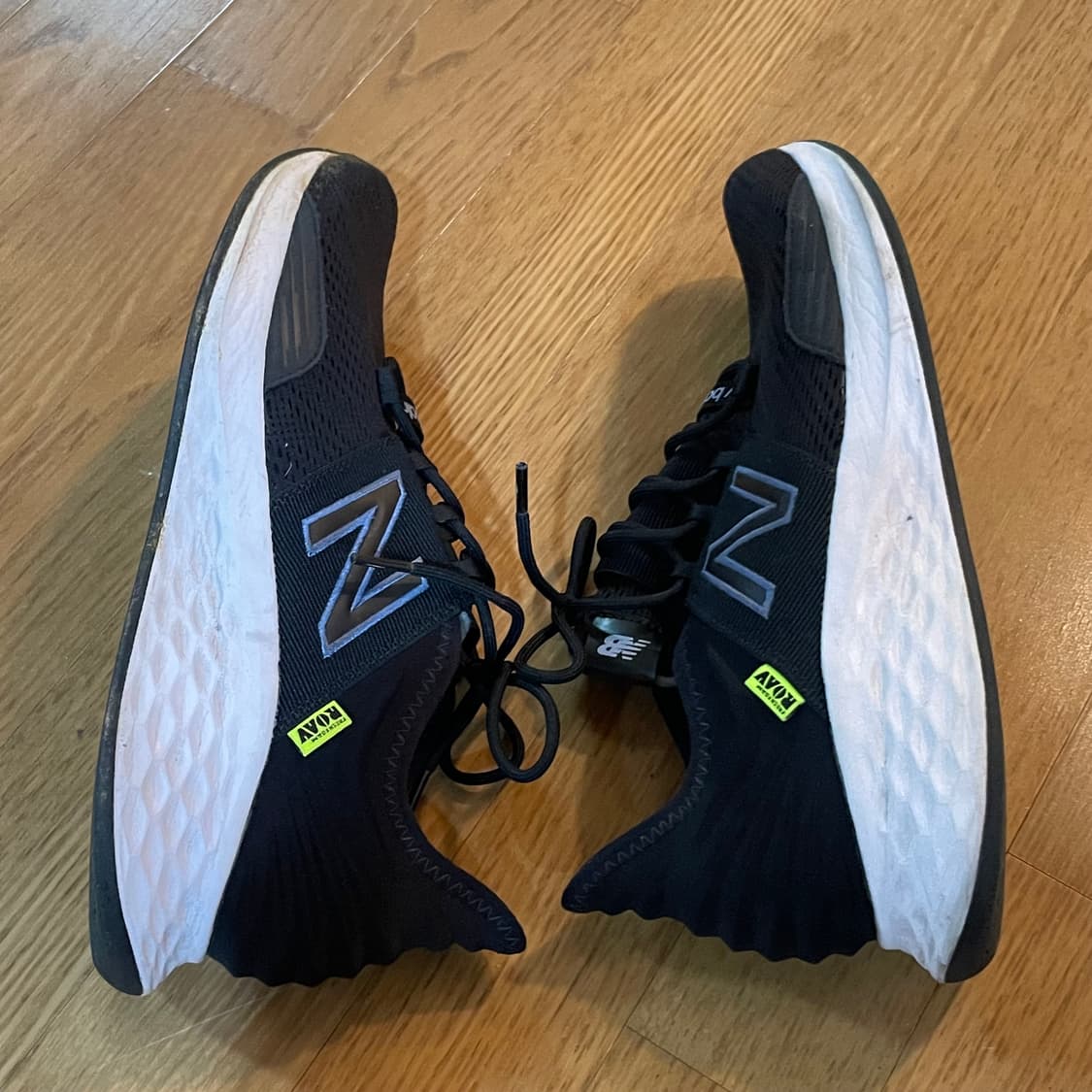 뉴발란스 로브 런닝화 285 상품이미지6