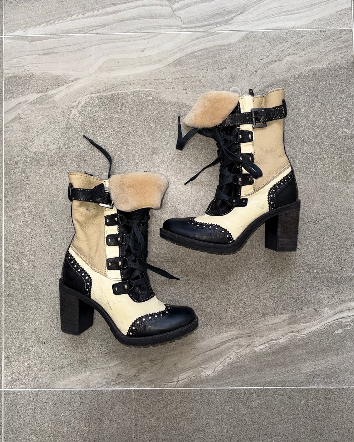 Manas lamb fur walker boots 상품이미지1