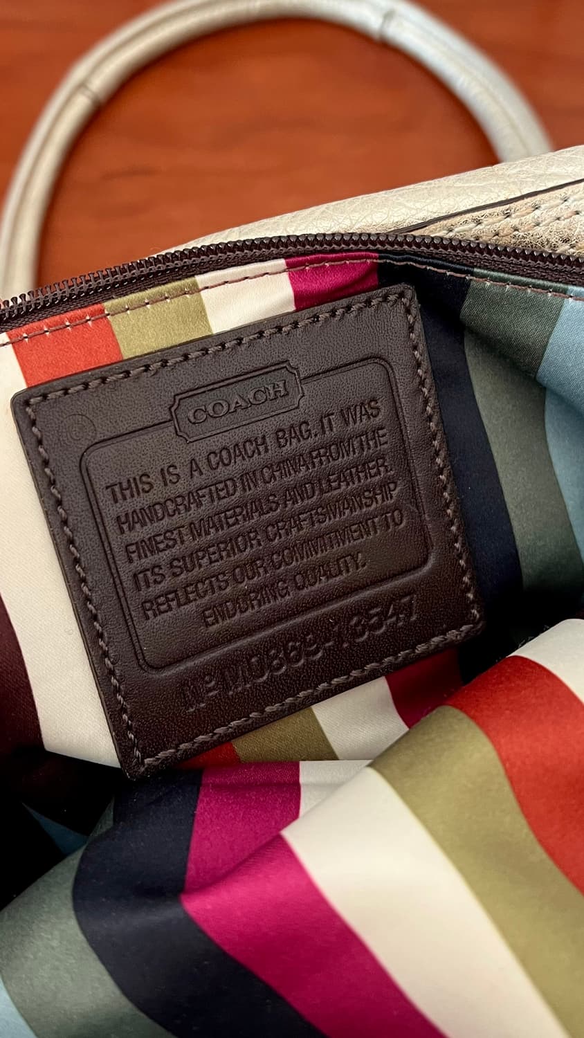 2000s coach 코치 리미티드 에디션 실버골드 턴락 사첼백 토트백 상품이미지10