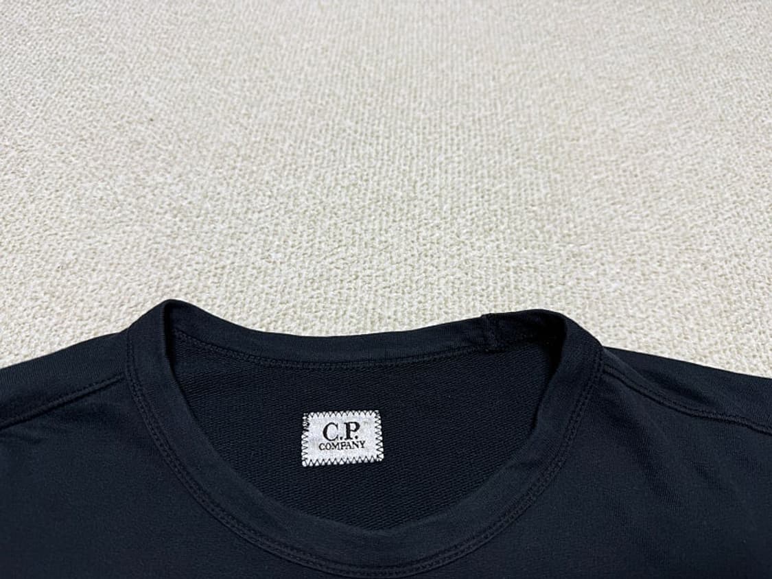 C.P 컴퍼니 티셔츠 남성용 105사이즈 상품이미지2