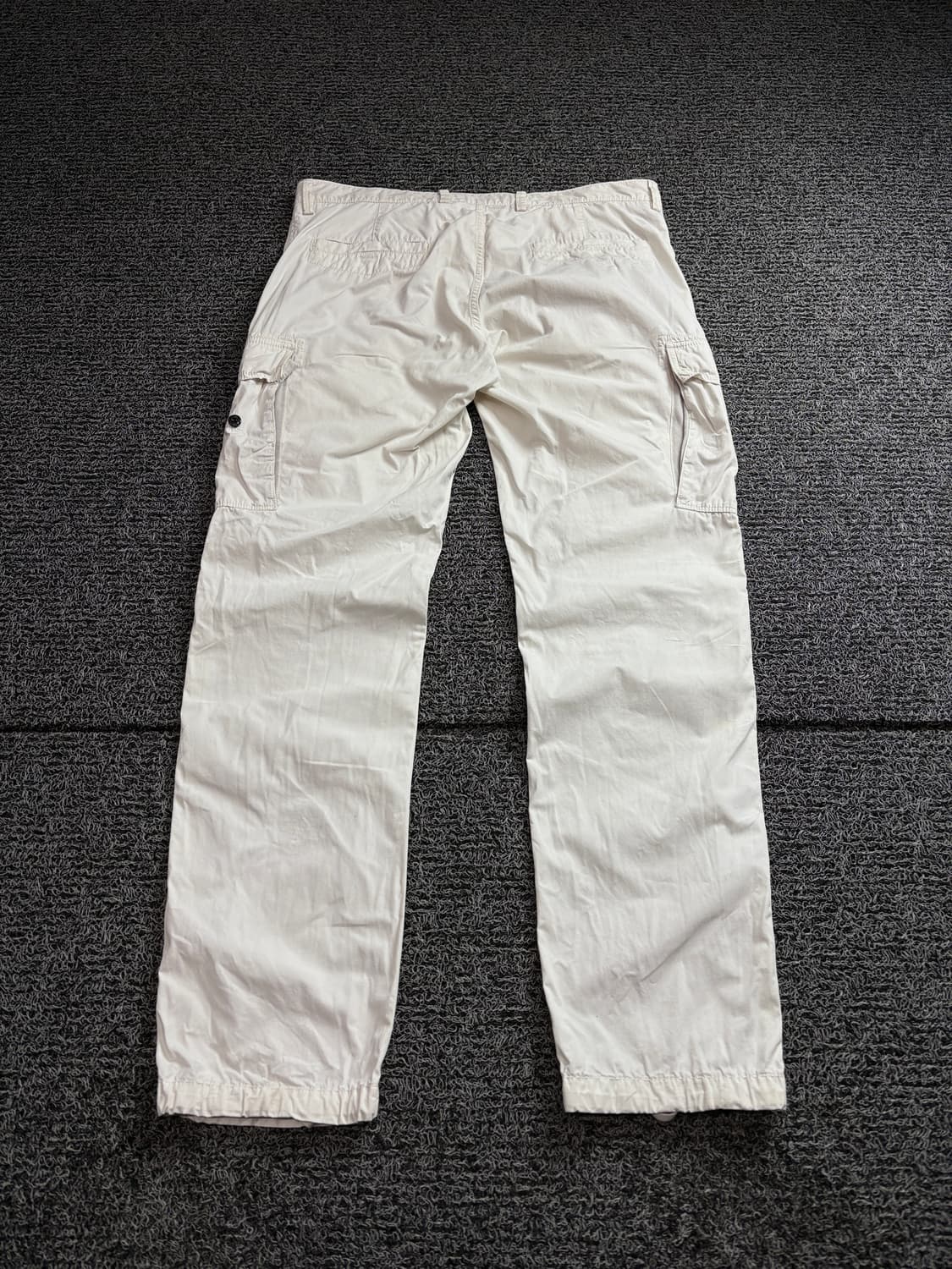 스톤아일랜드 포켓 화이트 밴딩 카고 팬츠 2442 상품이미지5