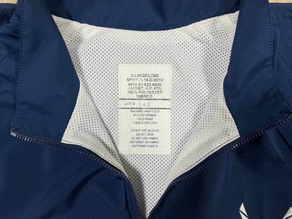 110~) 미군 오리지널 미공군 PTU 트레이닝 자켓(민트급) 상품이미지3