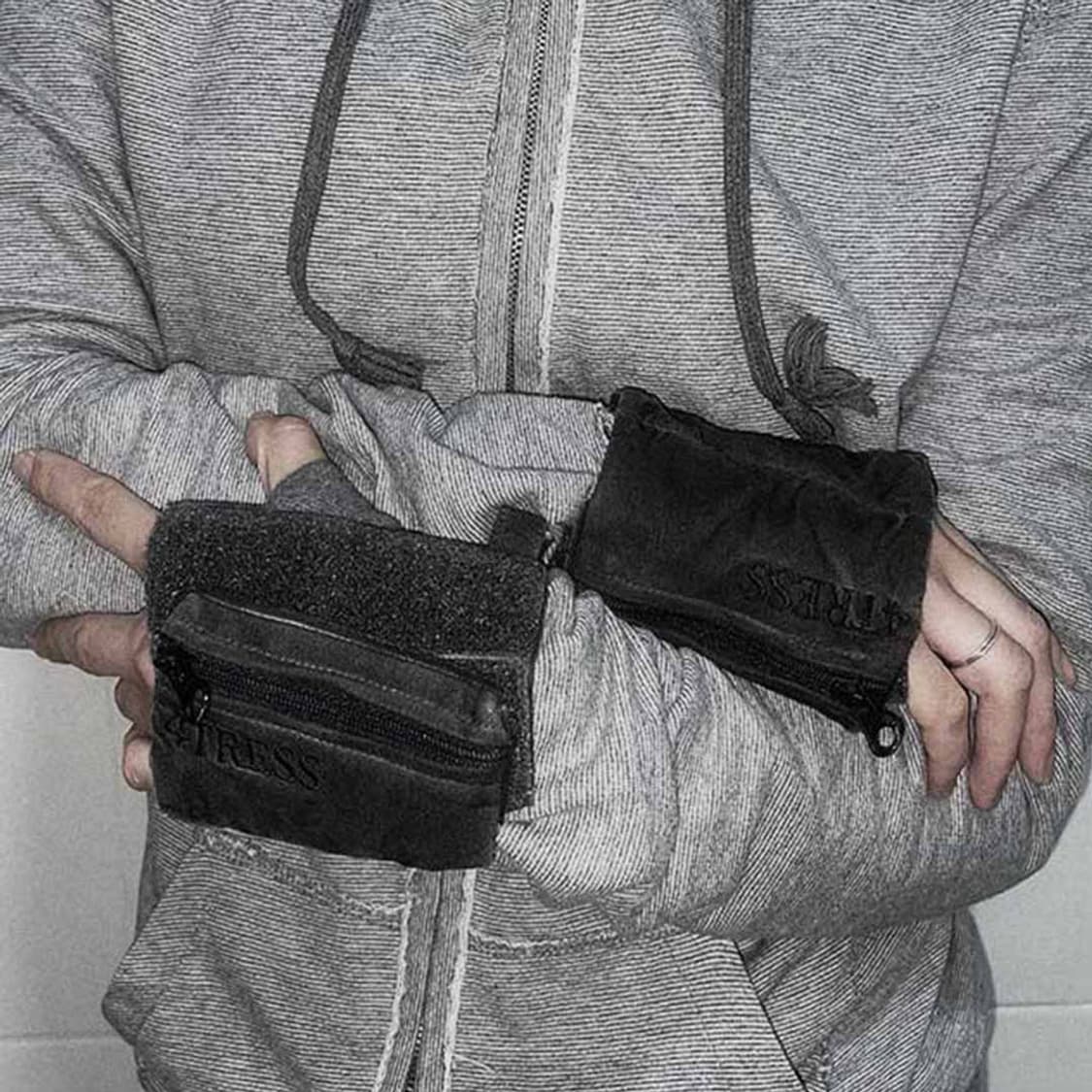 WRAP WALLET KEYRING 01 / ASH BLACK 상품이미지7