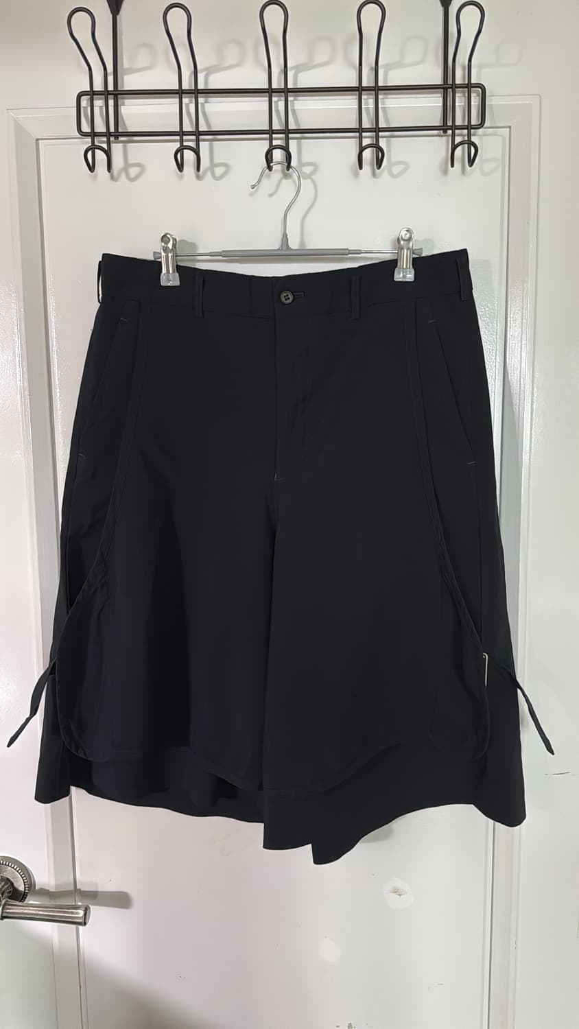 꼼데가르송 옴므 플러스 사이드 버클 쇼츠 상품이미지2