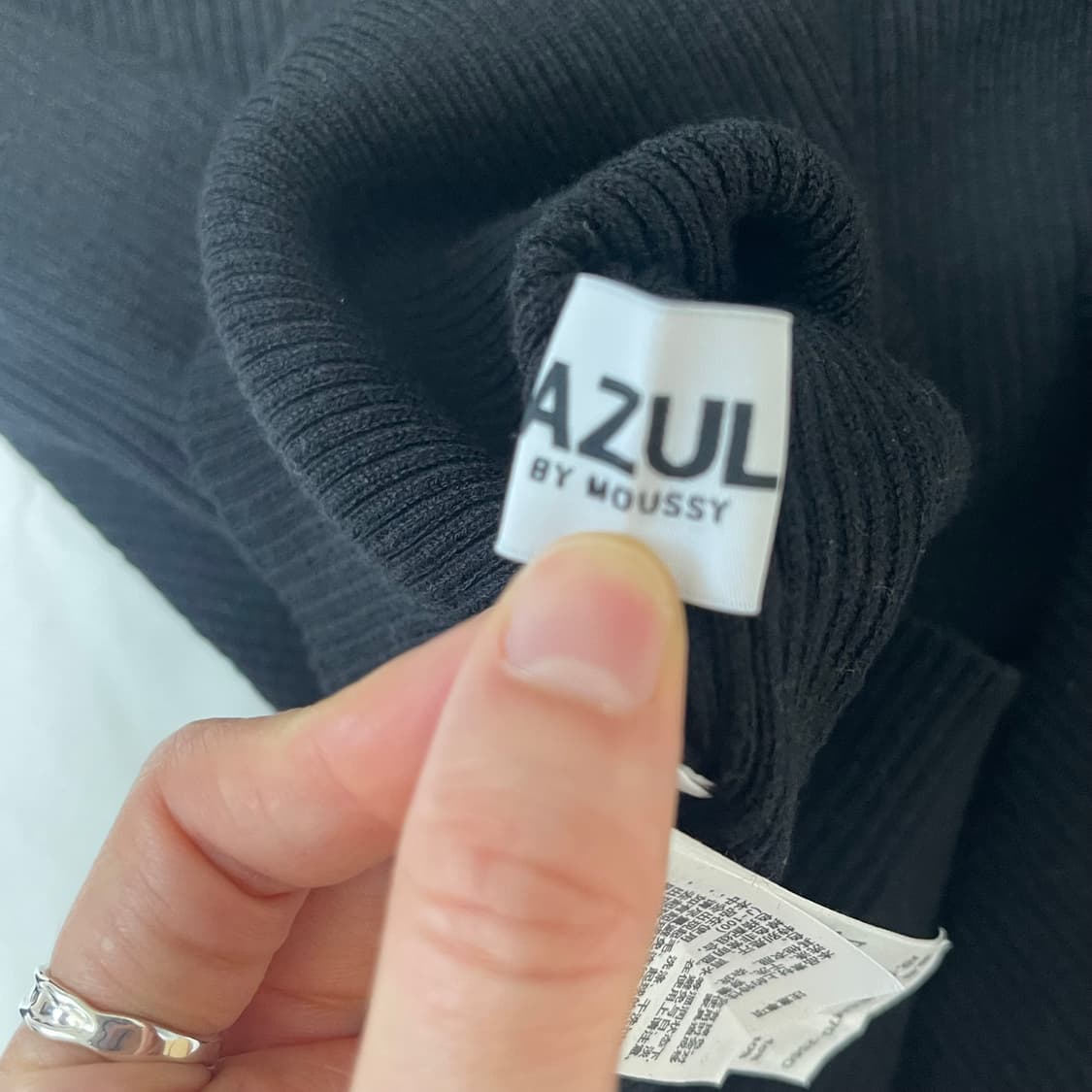 AZUL 블랙 골지 니트 M 상품이미지3