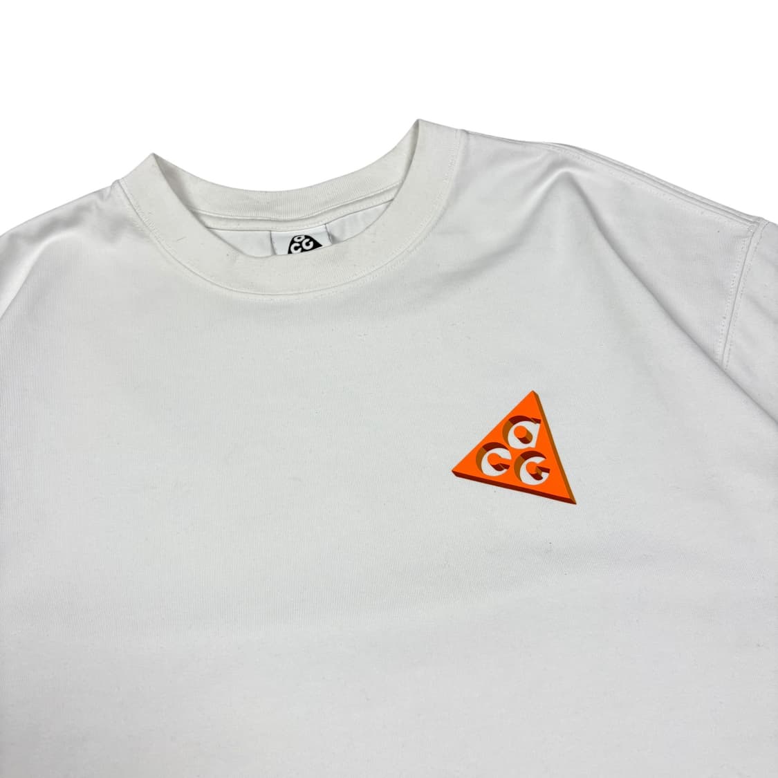 나이키 ACG 해외판 화이트 볼텍스 반팔 상품이미지4