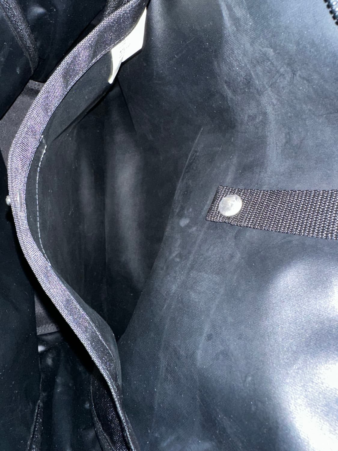 꼼데가르송 CDG 크로스백 상품이미지3