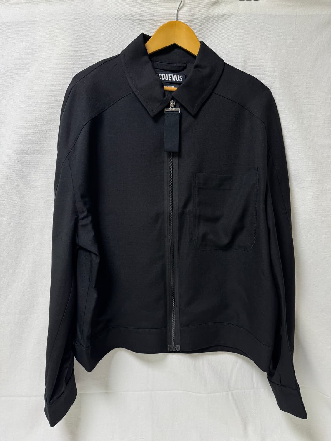 자크뮈스 르 블루종 리누 그로그랭 봄버 블랙 50 상품이미지3