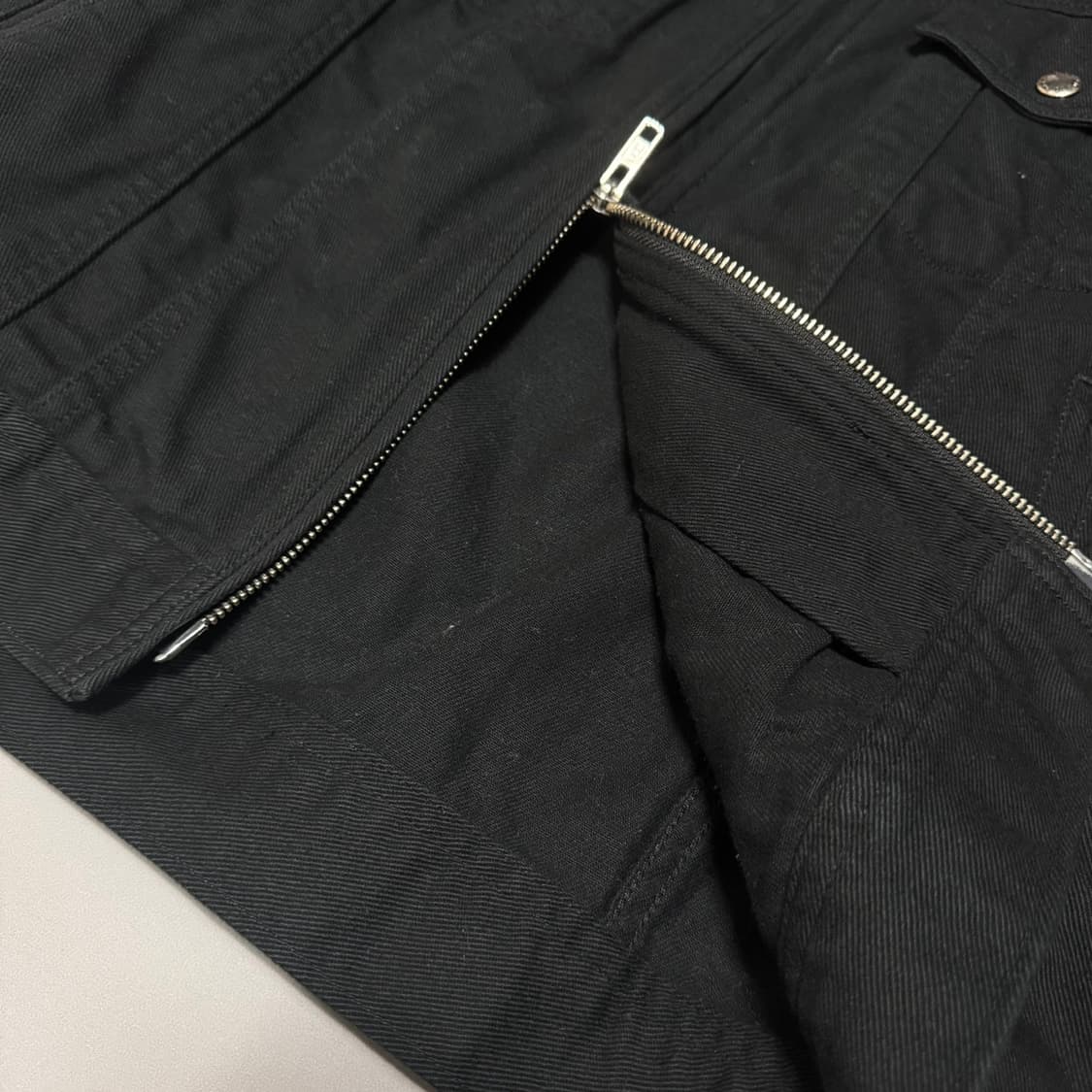 빔즈(BEAMS) 블랙컬러 코튼 집업 라이더스 트러커 자켓 상품이미지4