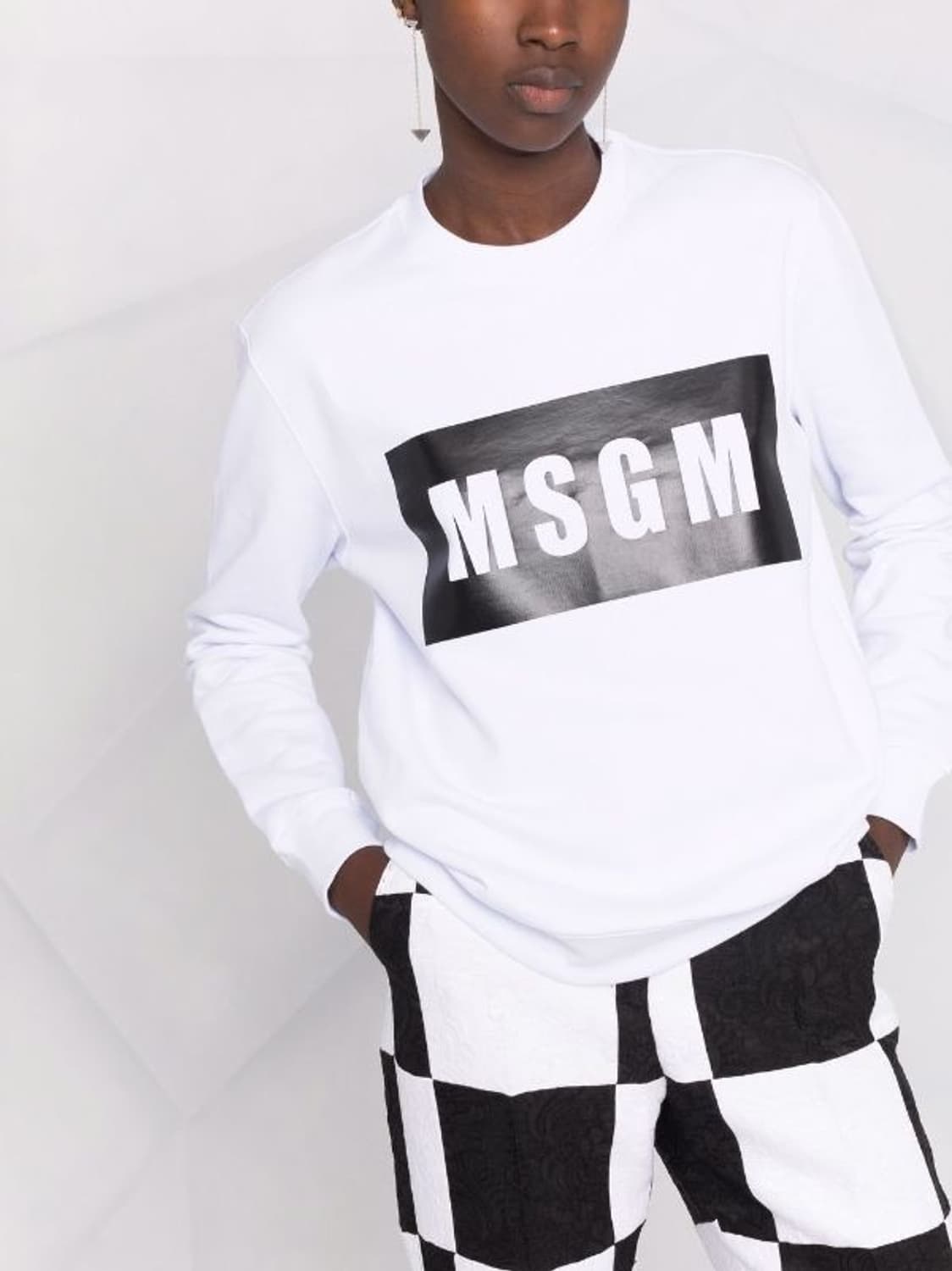 MSGM 공용 화이트박스로고 기본 맨투맨 90% 핫딜 상품이미지4