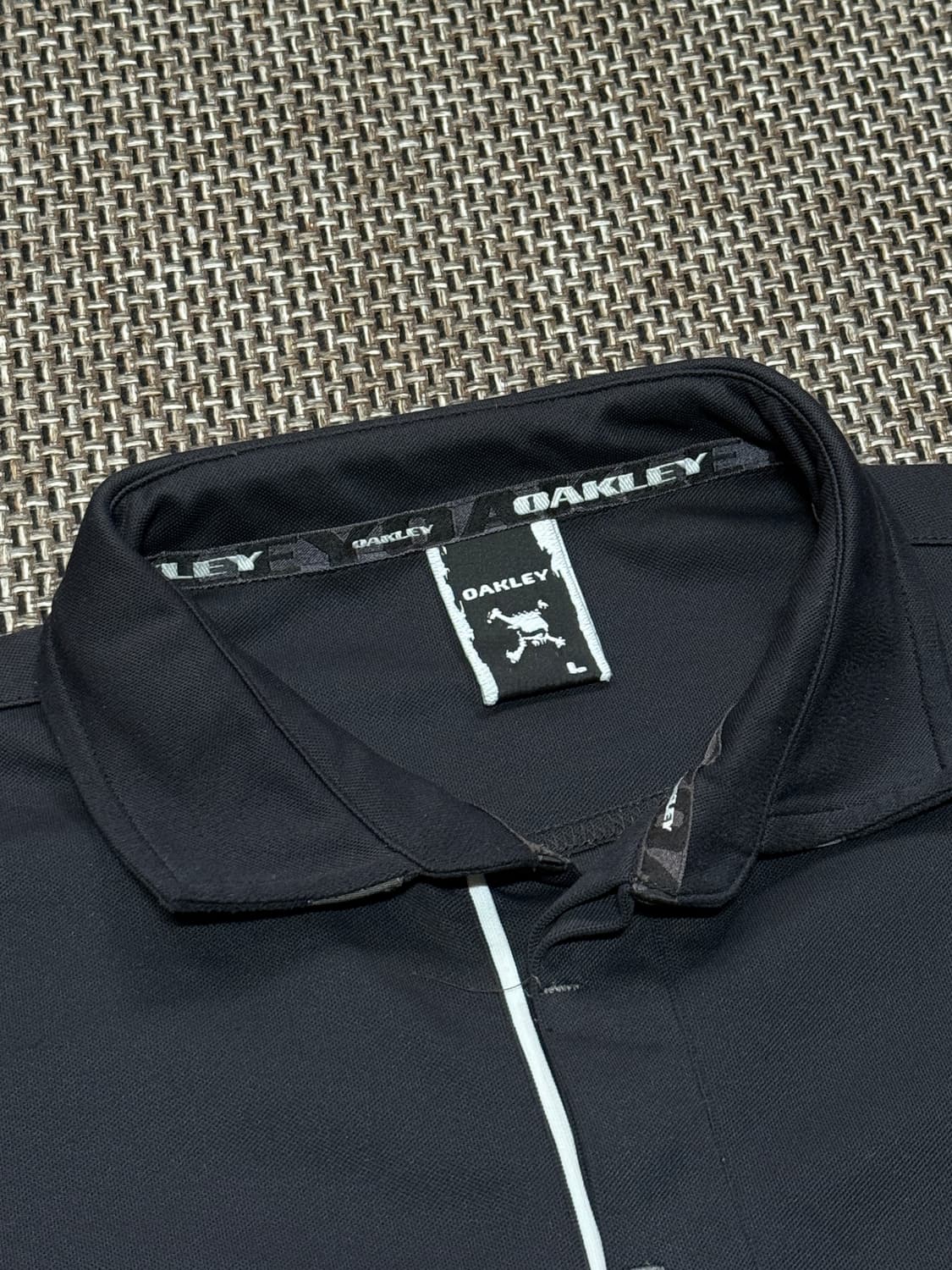 오클리 넥 로고 해골 카라티 상품이미지3