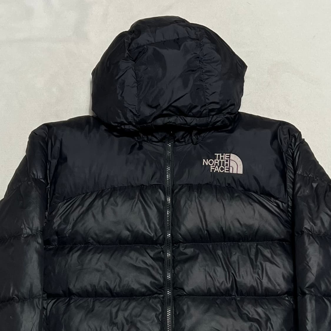 100 노스페이스 눕시 700 구스다운 후드 패딩 상품이미지1