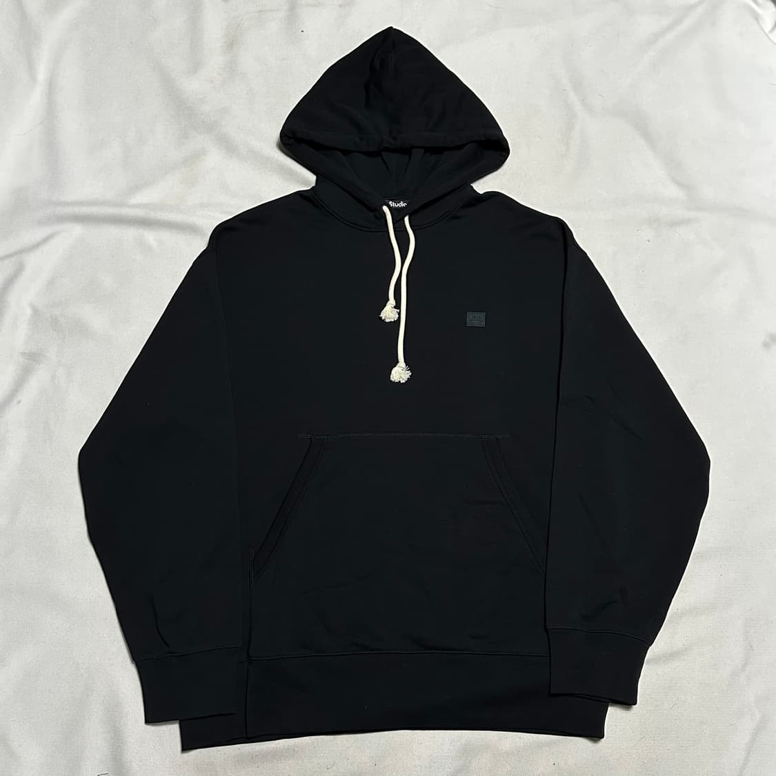L 아크네 스튜디오 페이스 로고 블랙 후드티 상품이미지2