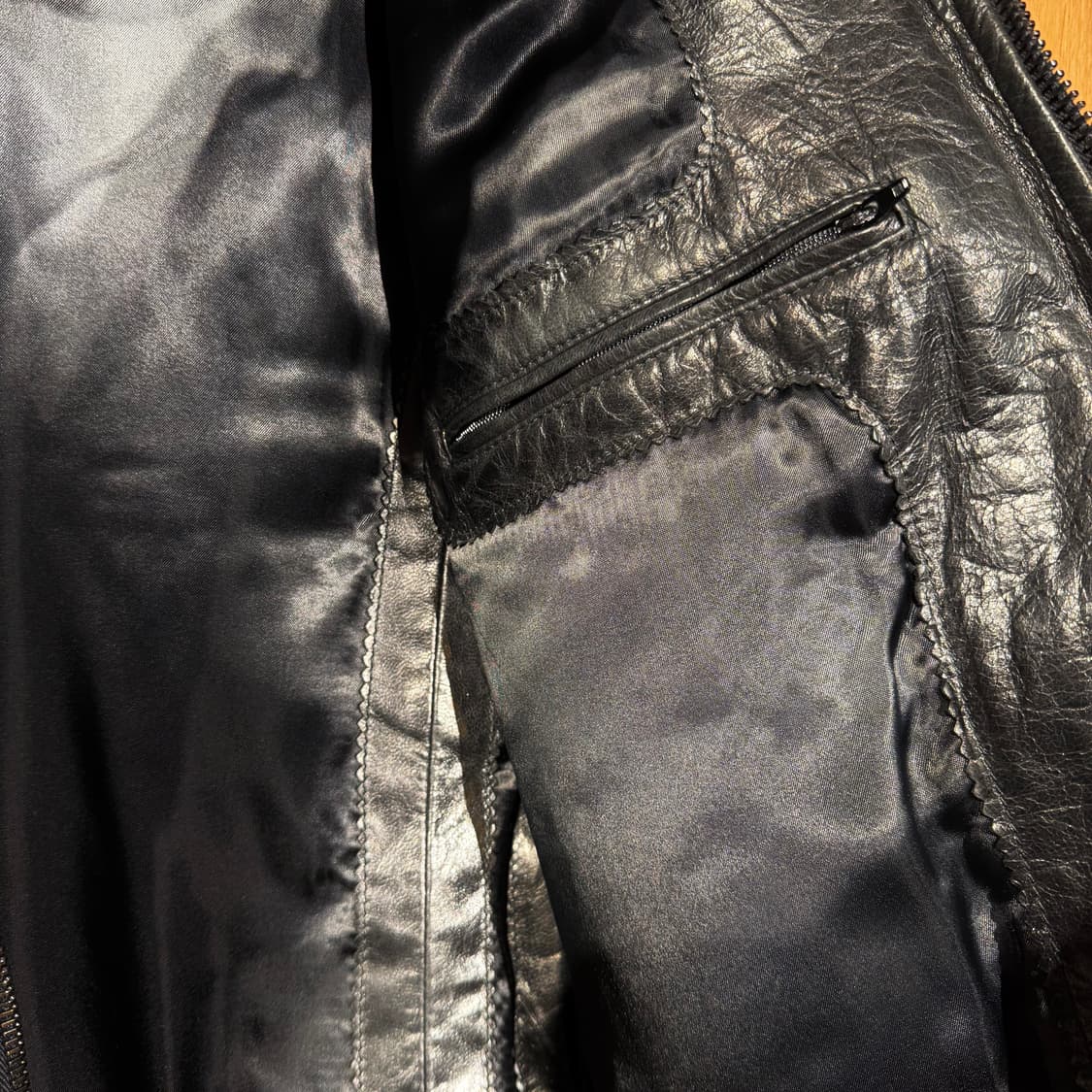 백화점판)돌체앤가바나 헤비 고트레더 봄버 자켓 50 L 염소가죽 상품이미지6