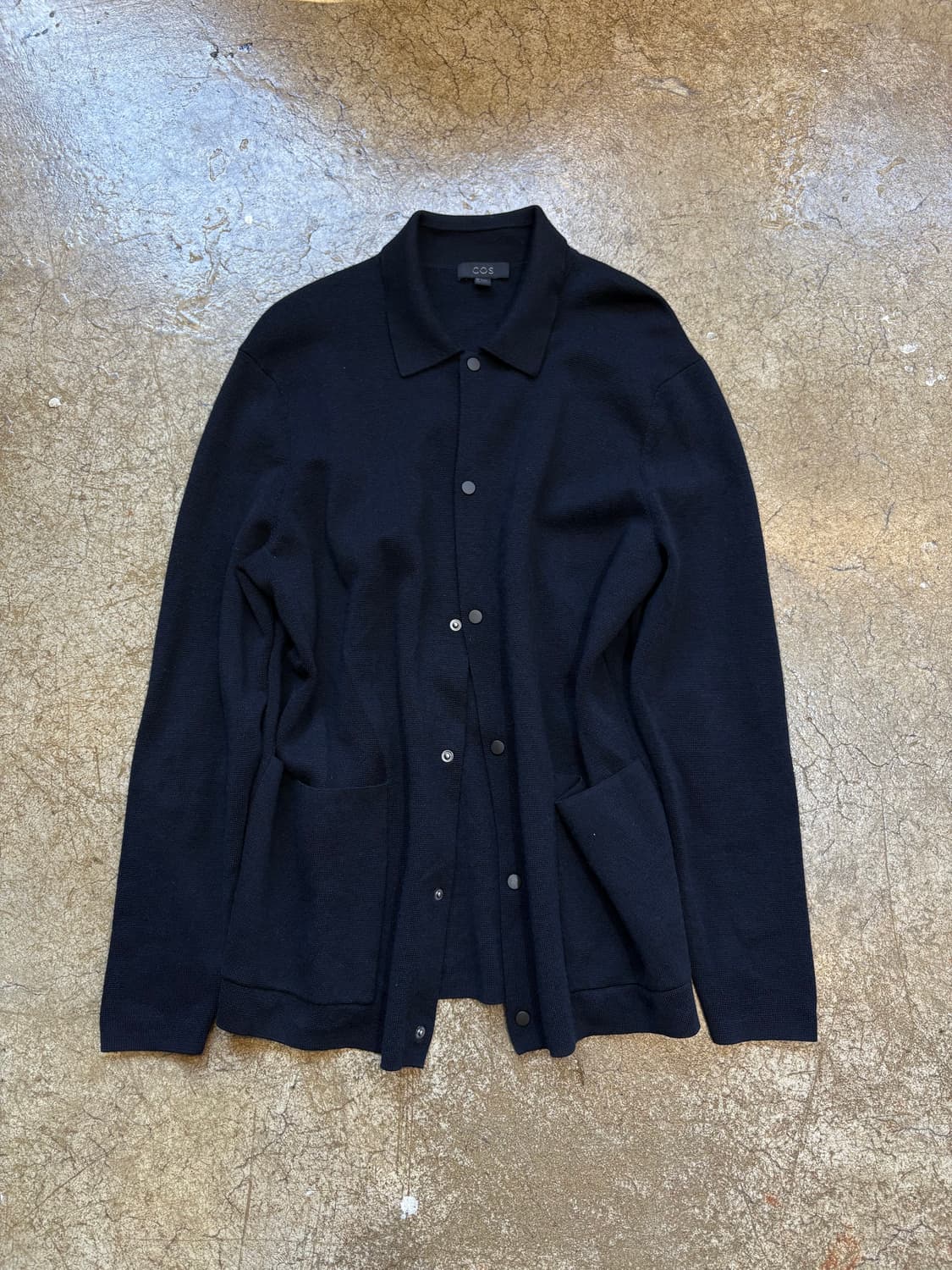 COS 엘보우 패치 울 카라 가디건 상품이미지1