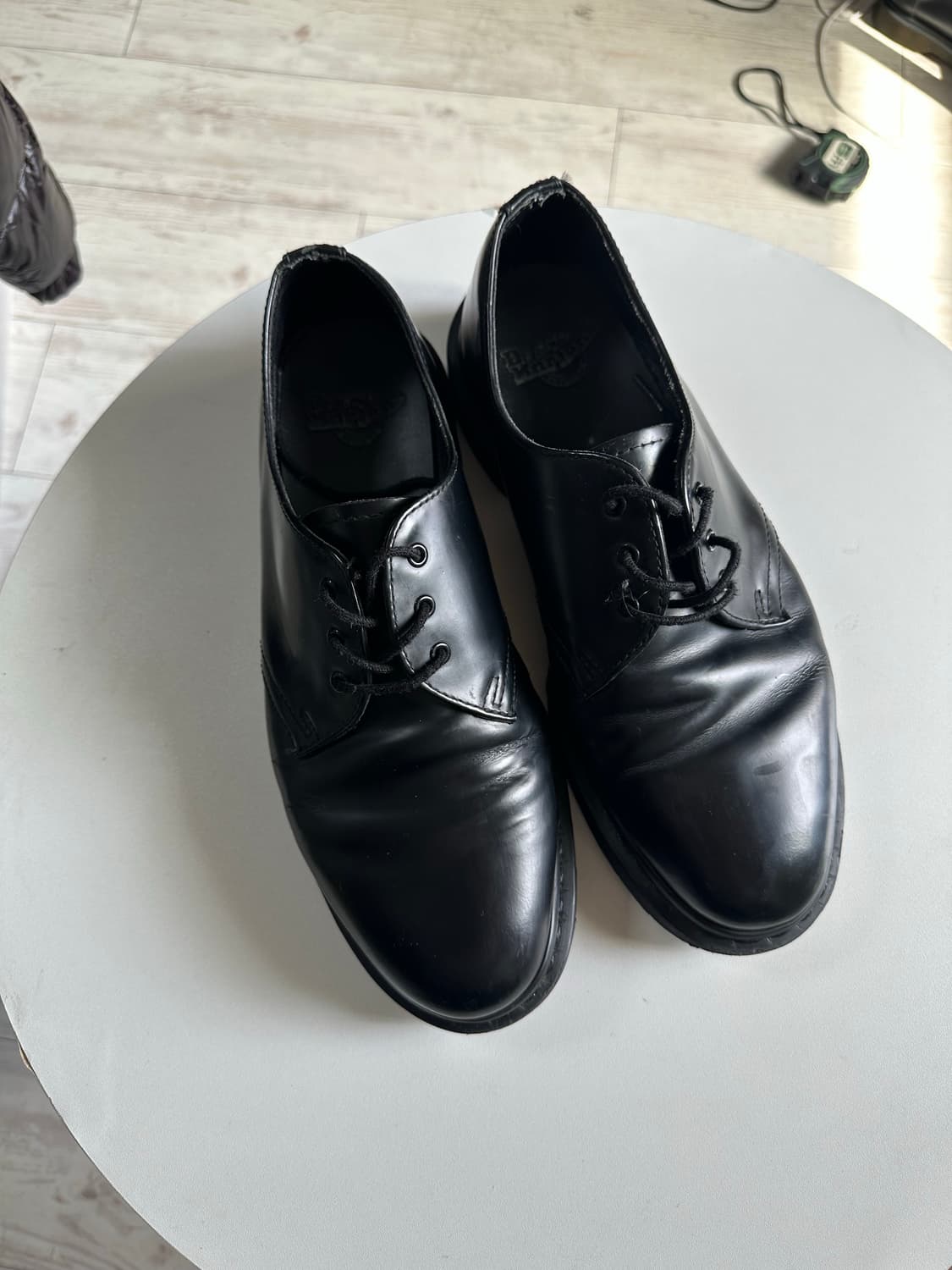 닥터마틴1461 모노 블랙270 (9US) 상품이미지1