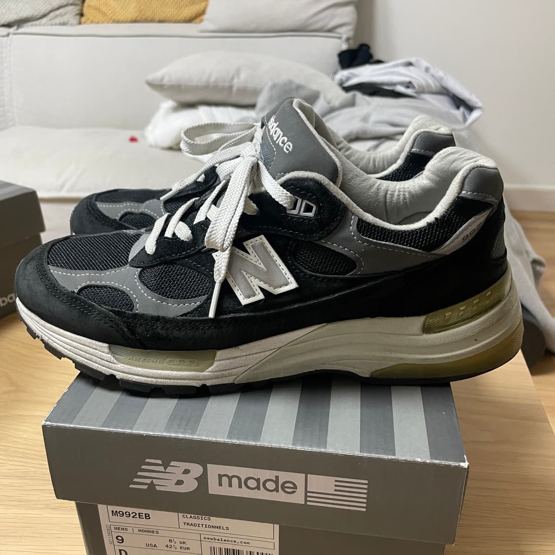 뉴발란스992 메이드인 USA 블랙 D스탠다드(M992EB)/270 상품이미지3