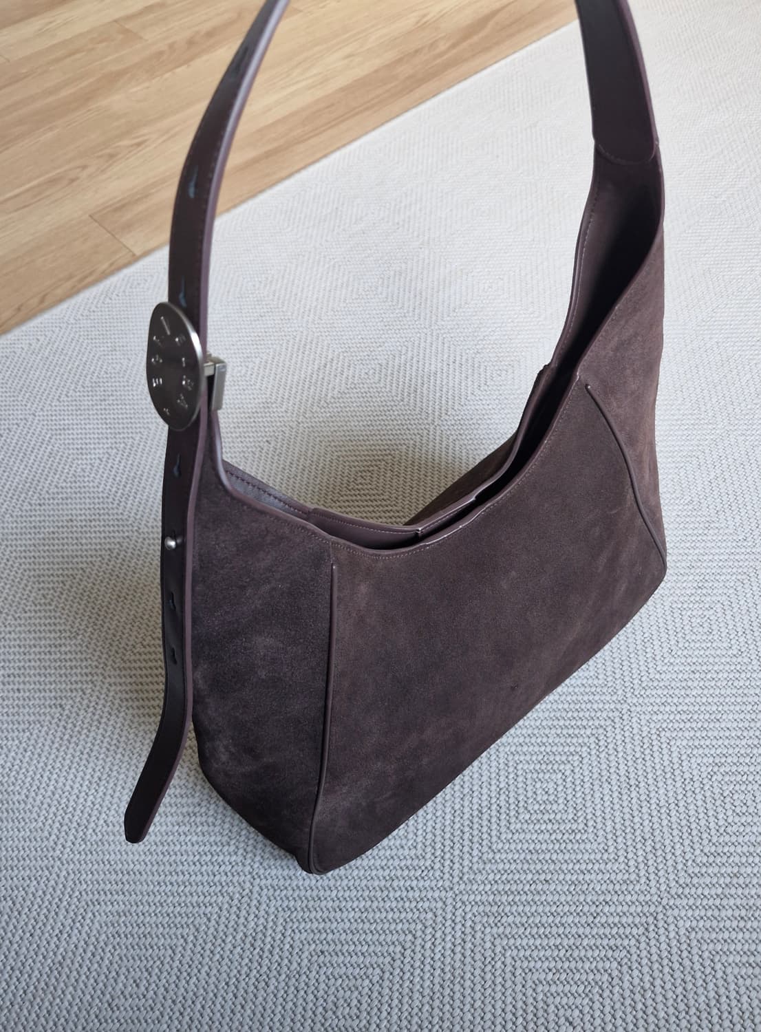 엘바테게브 스웨이드 호보백 브라운  상품이미지4