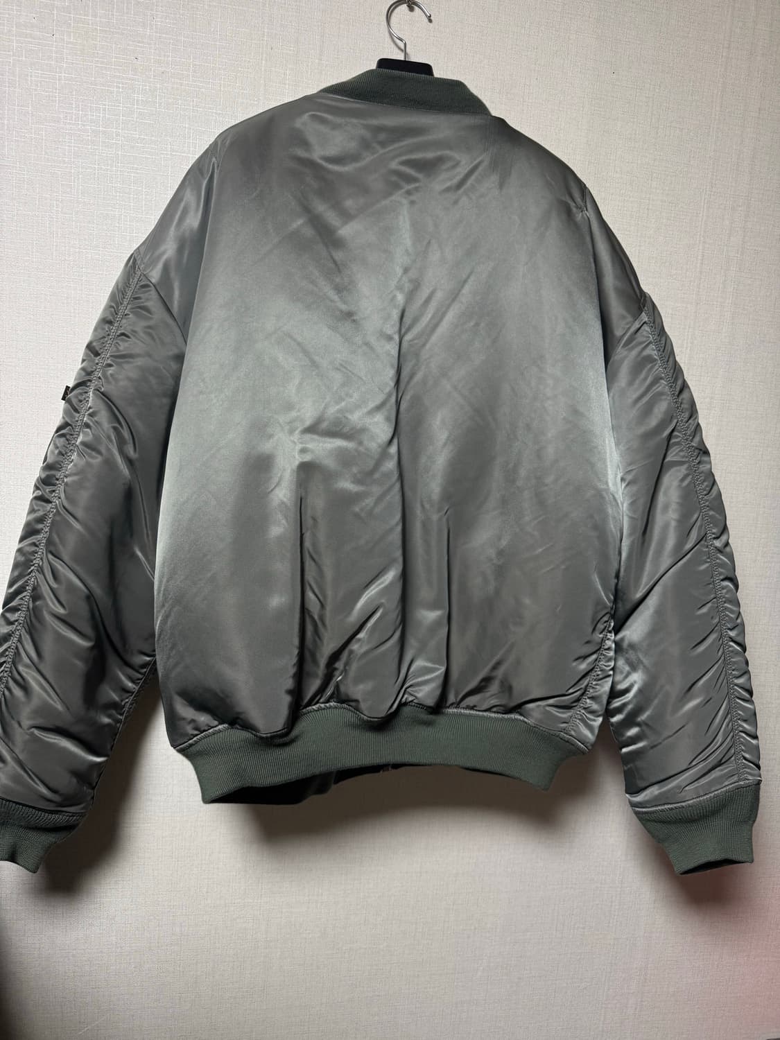 베트멍X알파인더스트리 콜라보 리버시블 봄버자켓 상품이미지5