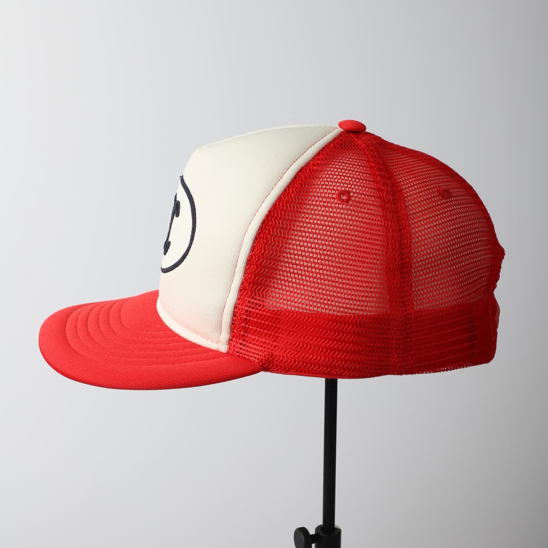 L / Celine 셀린느 레드 로고 트러커 햇 상품이미지3