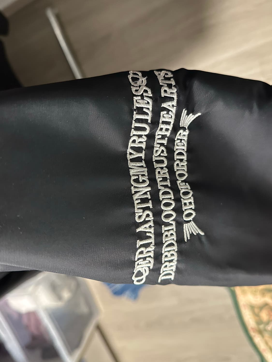 snihers 자수 DESTRUCT ma-1 항공점퍼 판매 상품이미지3