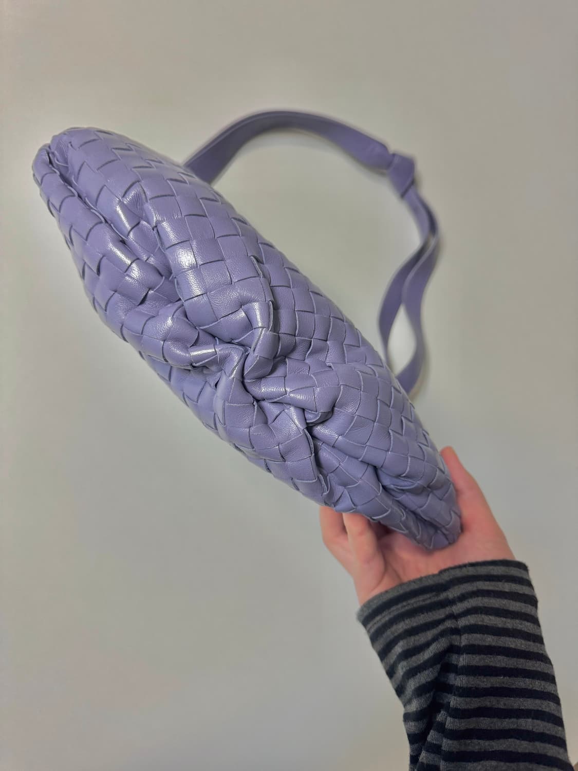 보테가베네타 벌브백 스몰 라일락 컬러 상품이미지2