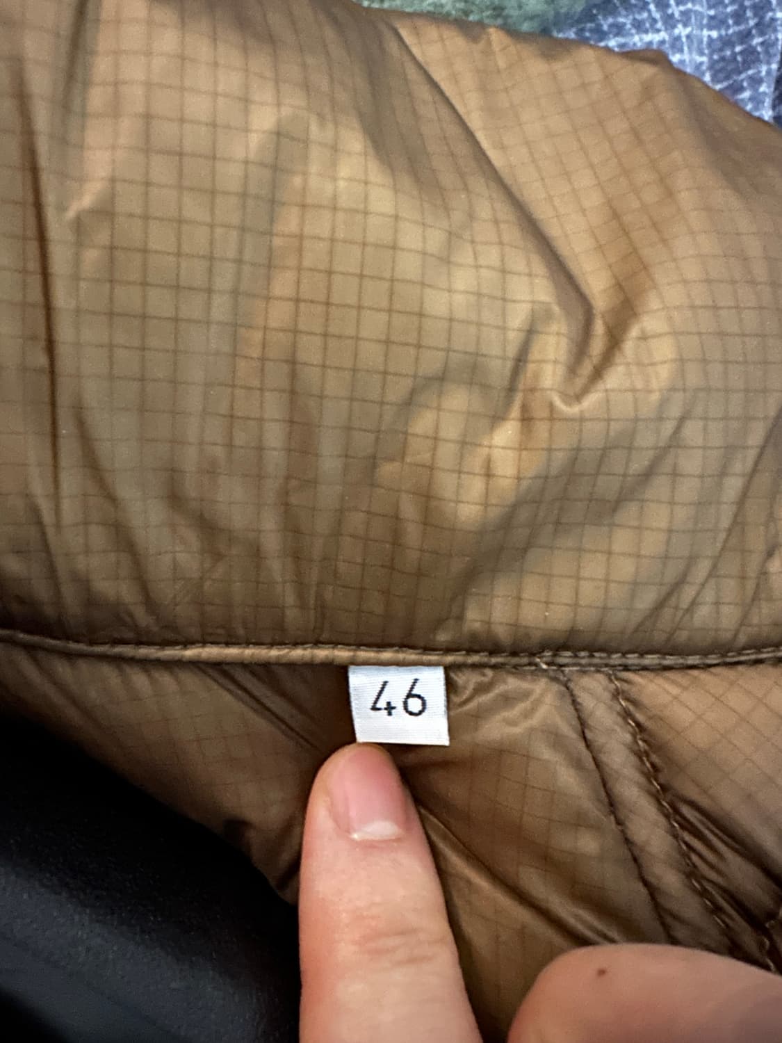 cp컴퍼니 dd쉘 디테처블 패딩 M 상품이미지4