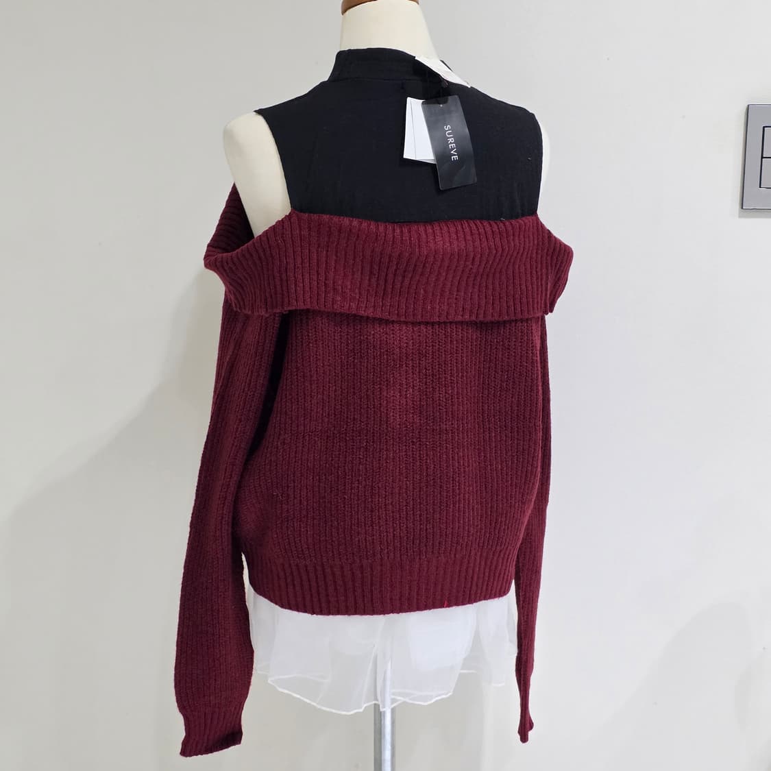 아바일) 오네갸루 스나계 버건디 오프숄더 니트스웨터 상품이미지3