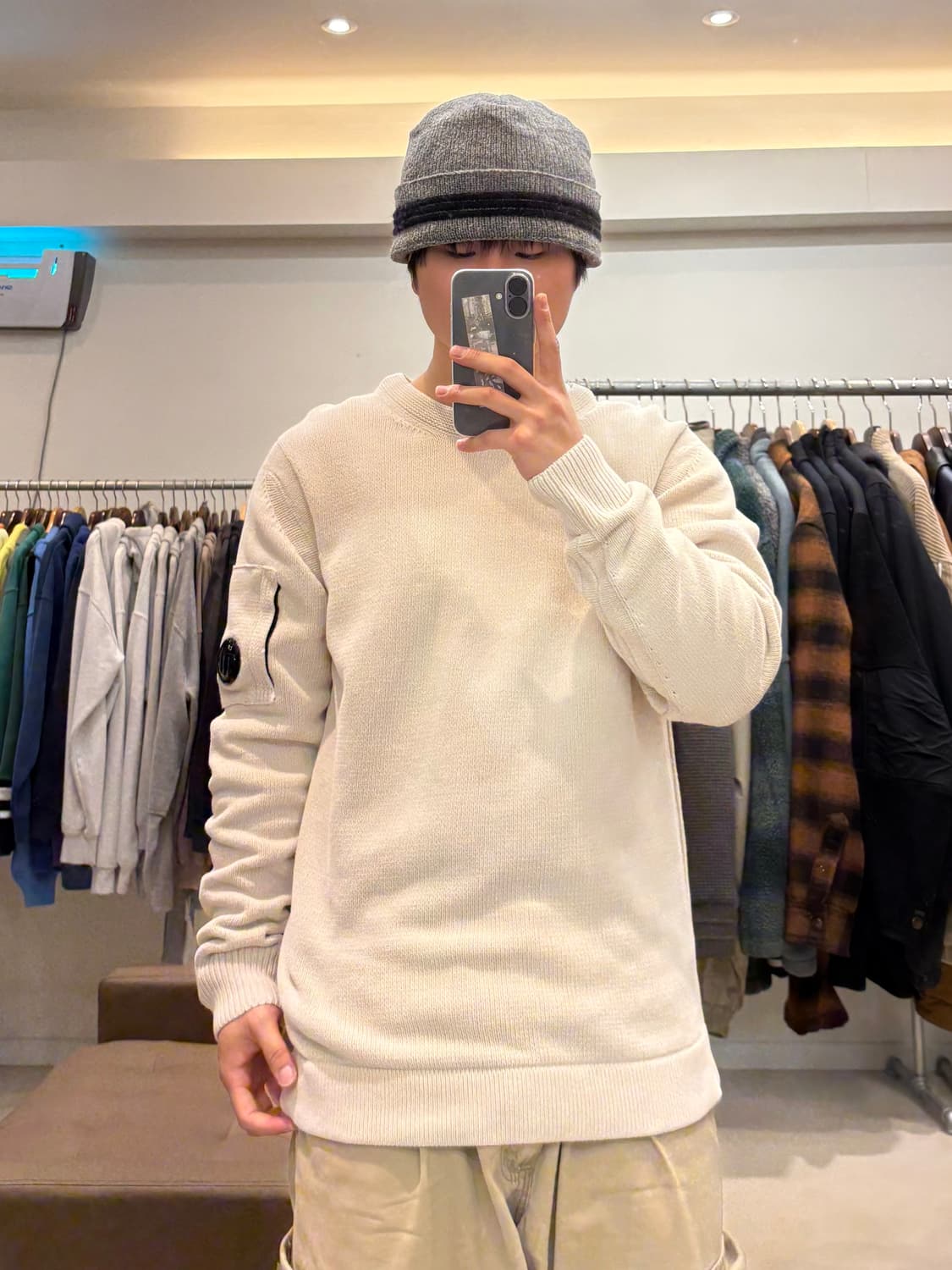 CP 컴퍼니 렌즈 와펜 크루넥 니트 상품이미지4