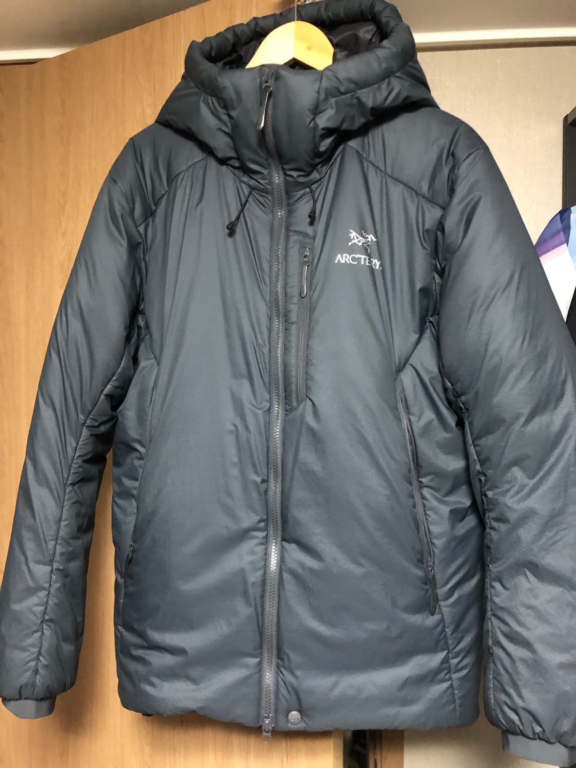 아크테릭스 누클리아이SV파카 그라파이트 M 상품이미지1