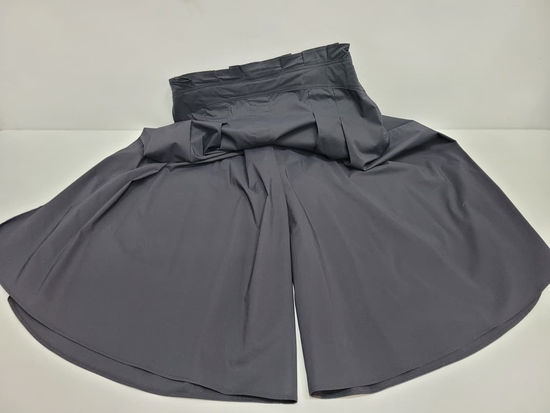 BENETTON 21SS  베네통 와이드 볼륨 큐롯 팬츠 / 여67 블랙 상품이미지4