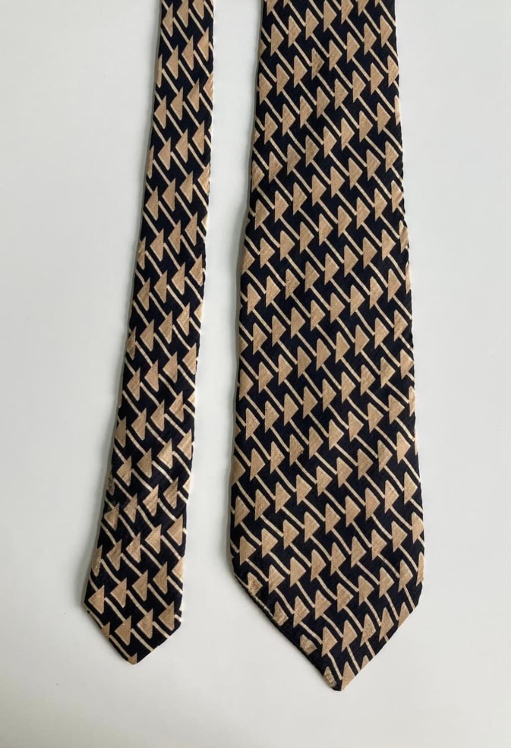 크리스찬디올무슈 넥타이 상품이미지1