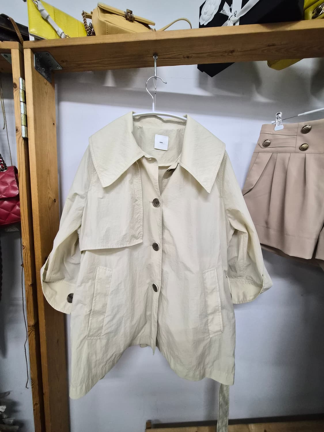 구호 바스락 숏트렌치 상품이미지8