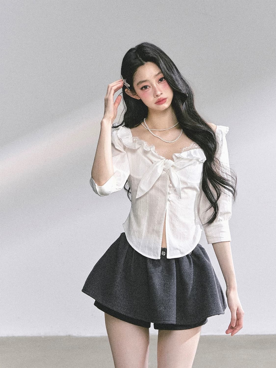 [새상품] AOMALM 반팔 레이스 블라우스 화이트 디얼마이키코 상품이미지1