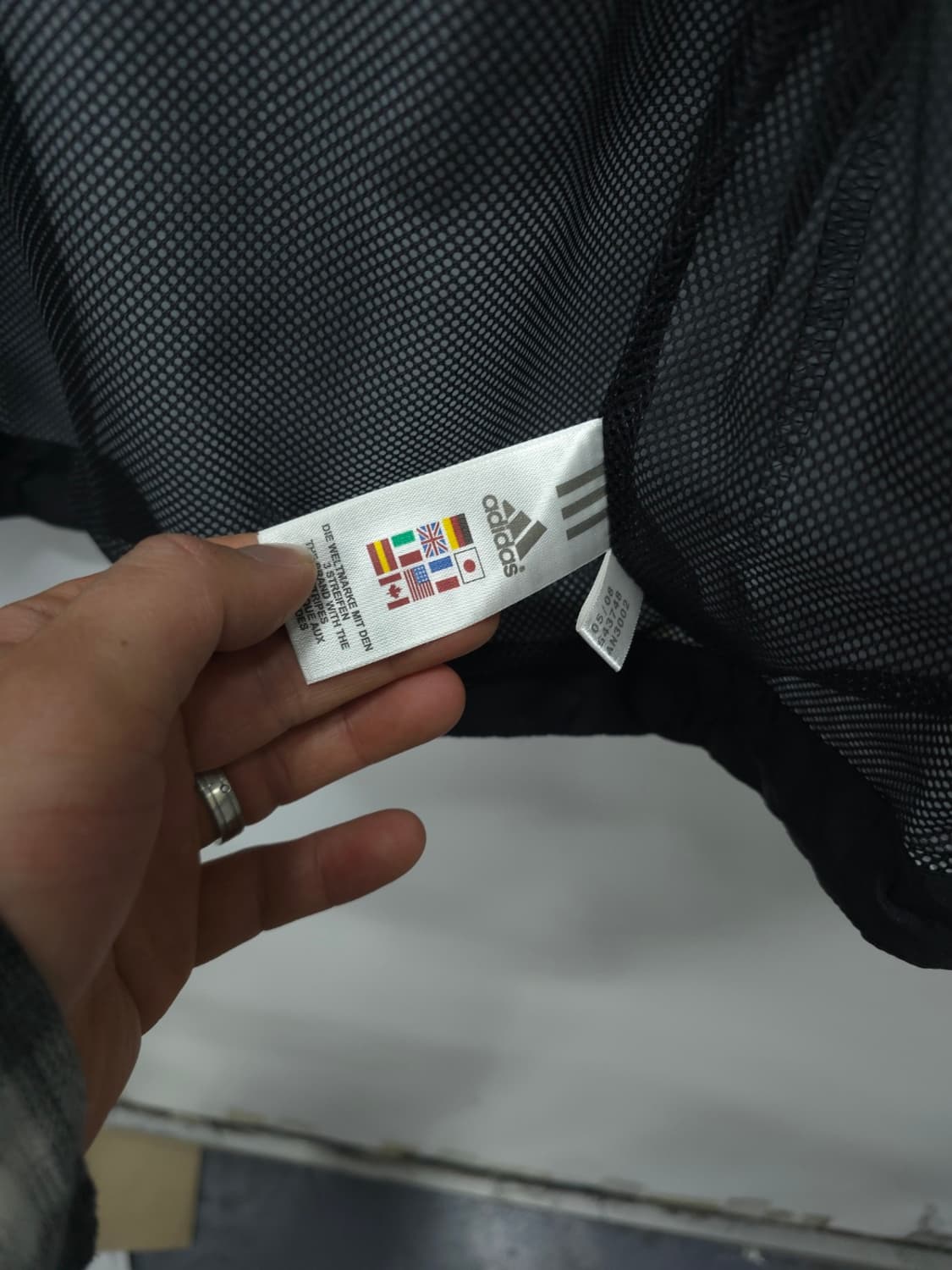 아디다스 남성 3선 메쉬 안감 바람막이 자켓(95) 상품이미지9