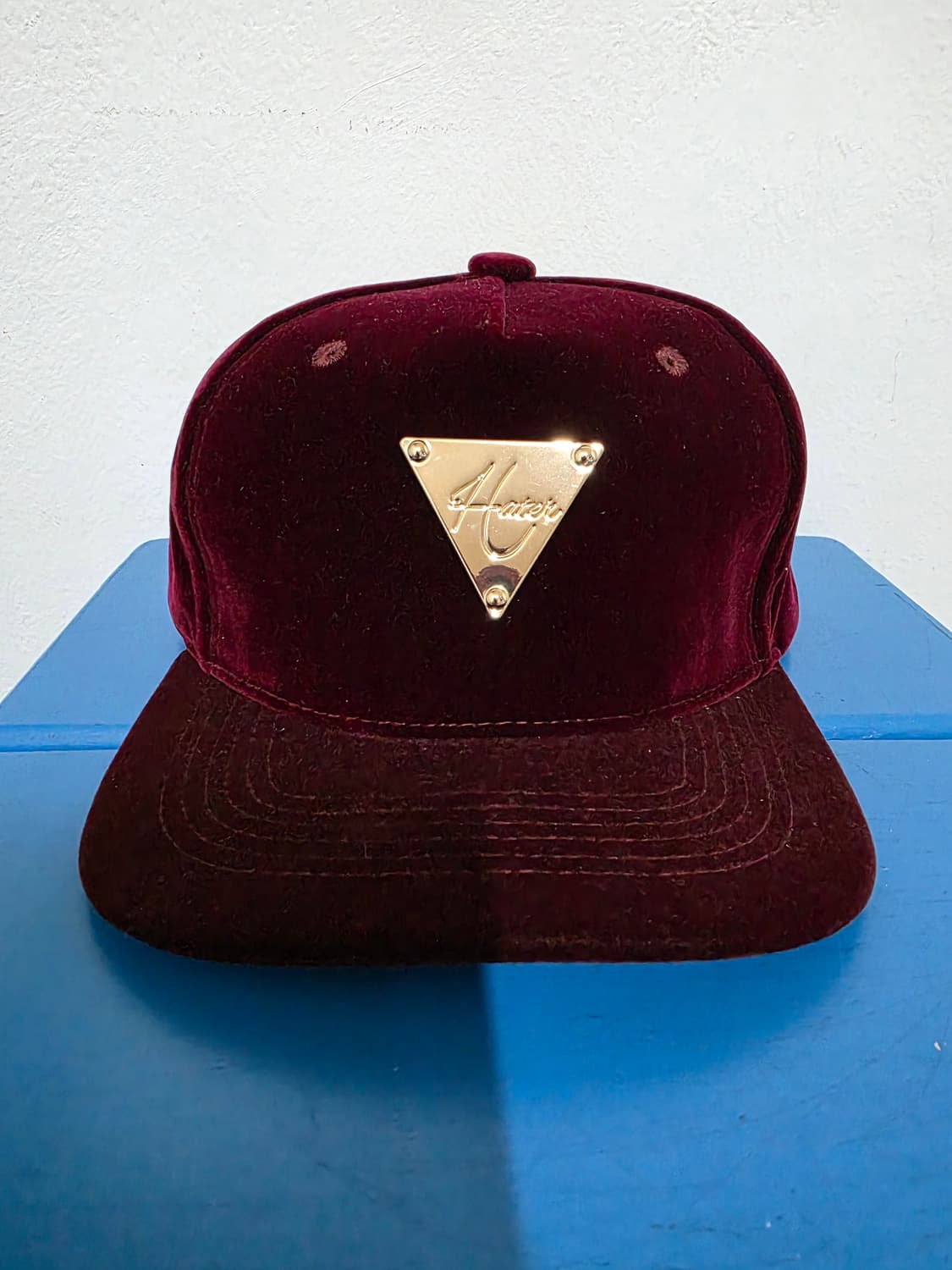 헤이터 벨벳소재 버건디 스냅백. 새거수준 상품이미지1