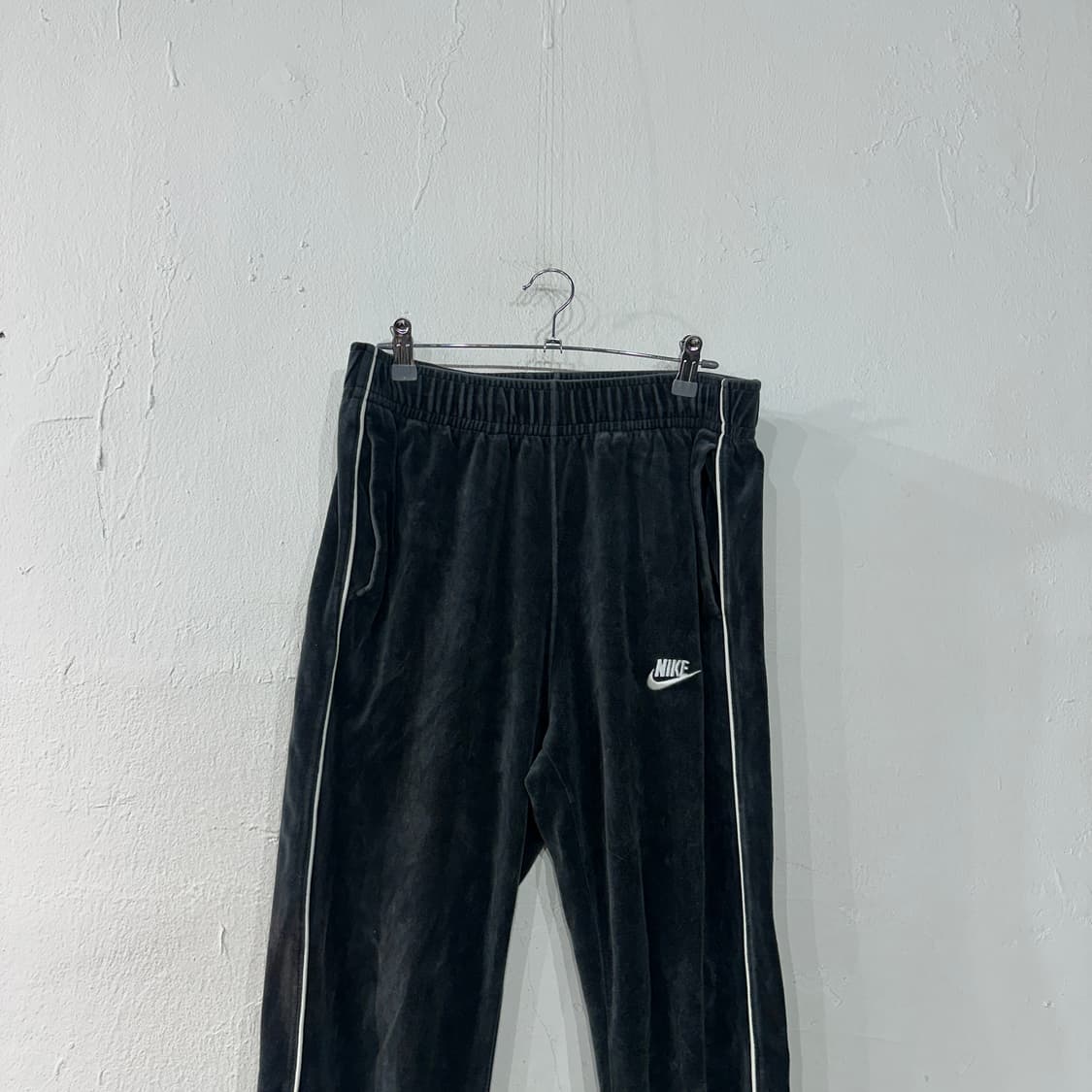 나이키 벨벳 트레이닝 조거팬츠 L 상품이미지2