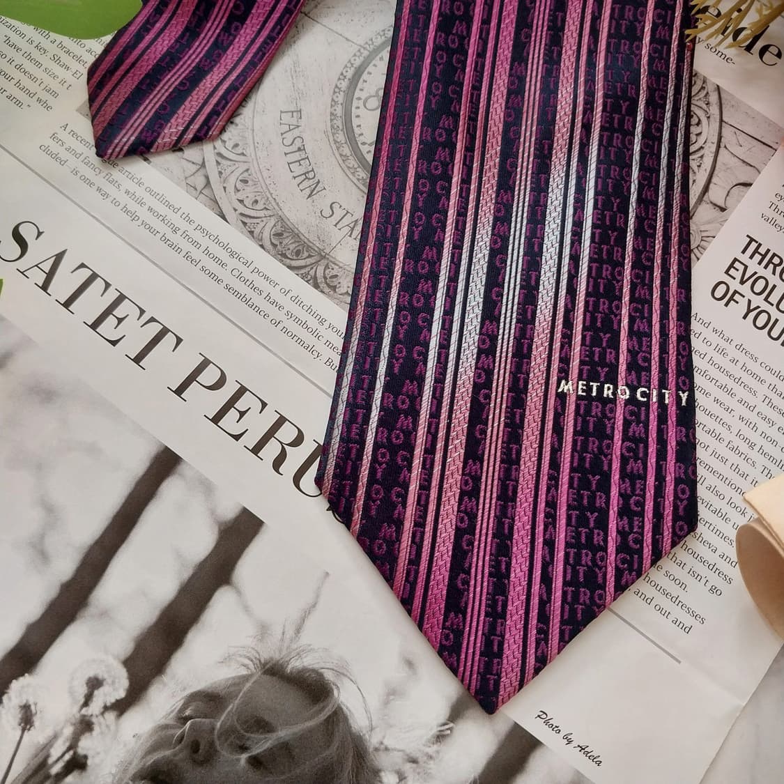 메트로시티 실크 스트라이프 로고 넥타이 8.8cm A+등급 K1452
 상품이미지4