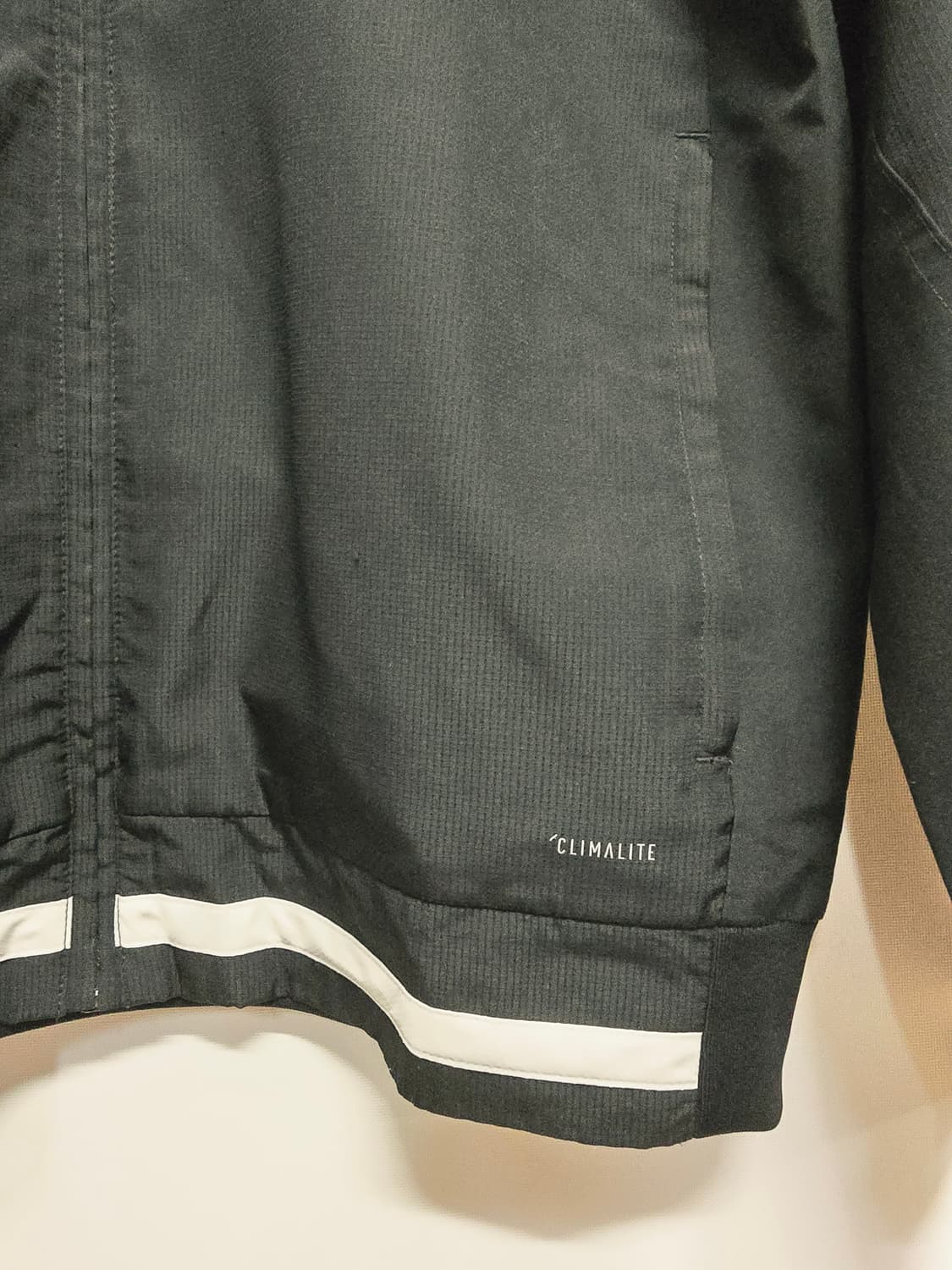 아디다스 블랙 CLIMALITE 트레이닝 바람막이 상품이미지3