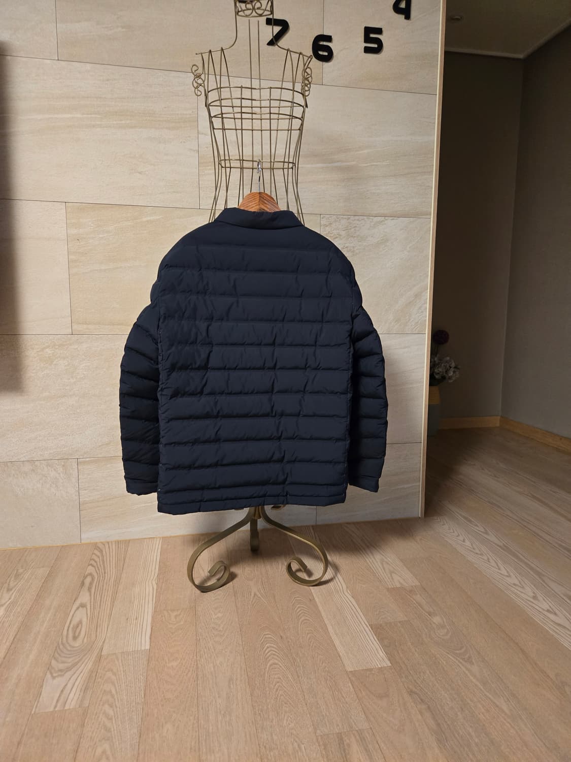 [105] 헤지스 남성 덕다운 경량 패딩 상품이미지3