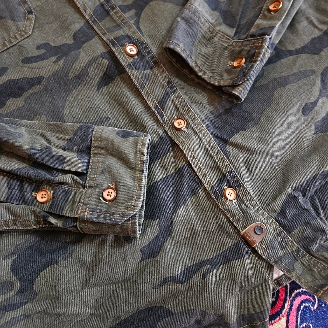 버커루(BUCKAROO) 카모플라쥬 데님 셔츠 XL size 상품이미지3